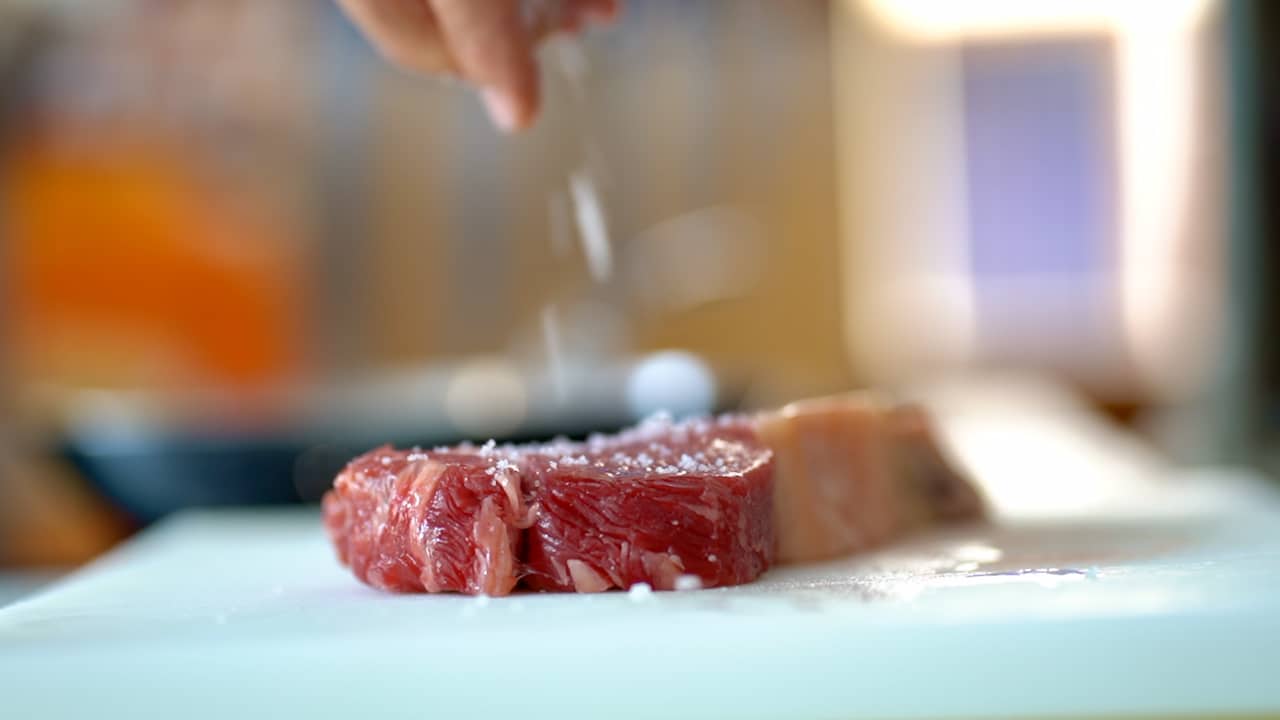 When should you season meat?