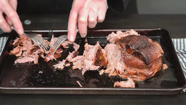 Shredding lamb shoulder for easy leftovers storage