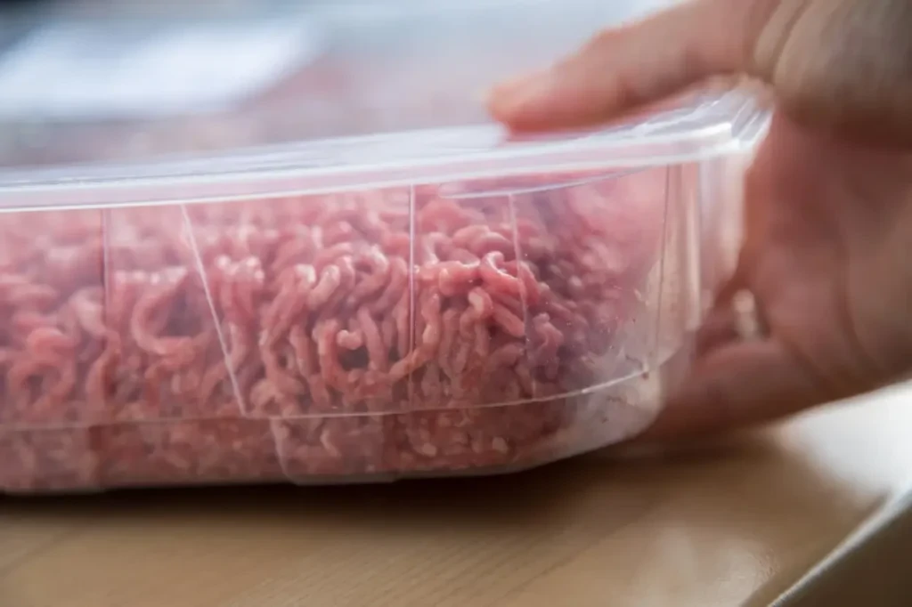 Air tight packing for pork mince