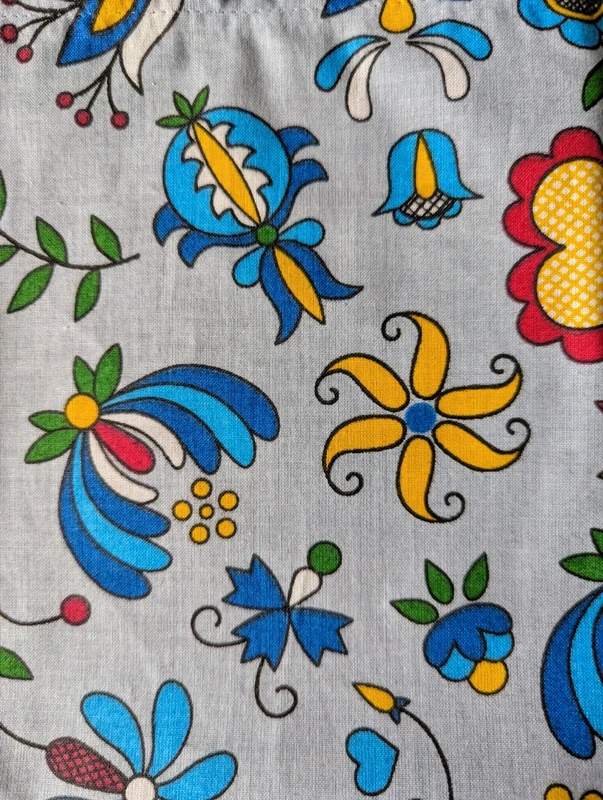 Vintage Folk Art Floral Tea Towel / Dish Cloth - Bright & Cheerful