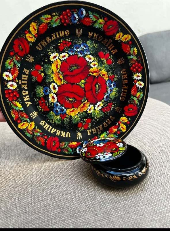 Petrykivka Black Plate and Trinket Box