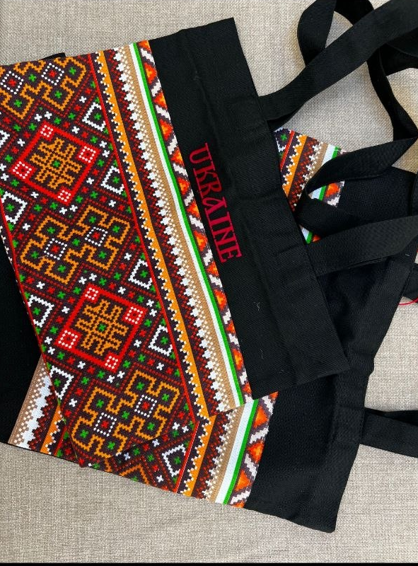 Tote bag
