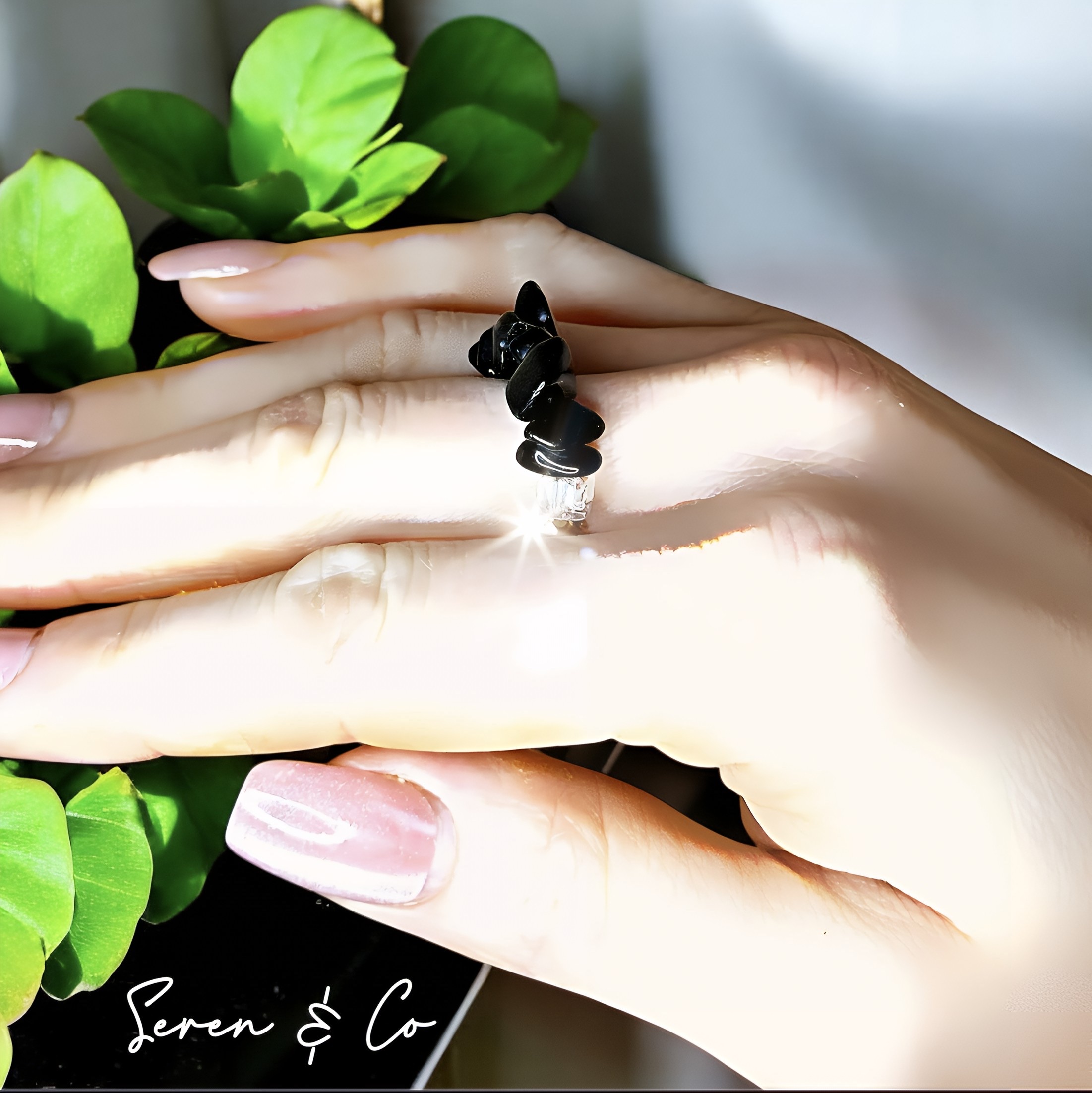 Light & Shadow Daisy reversible ring (Black Obsidian)