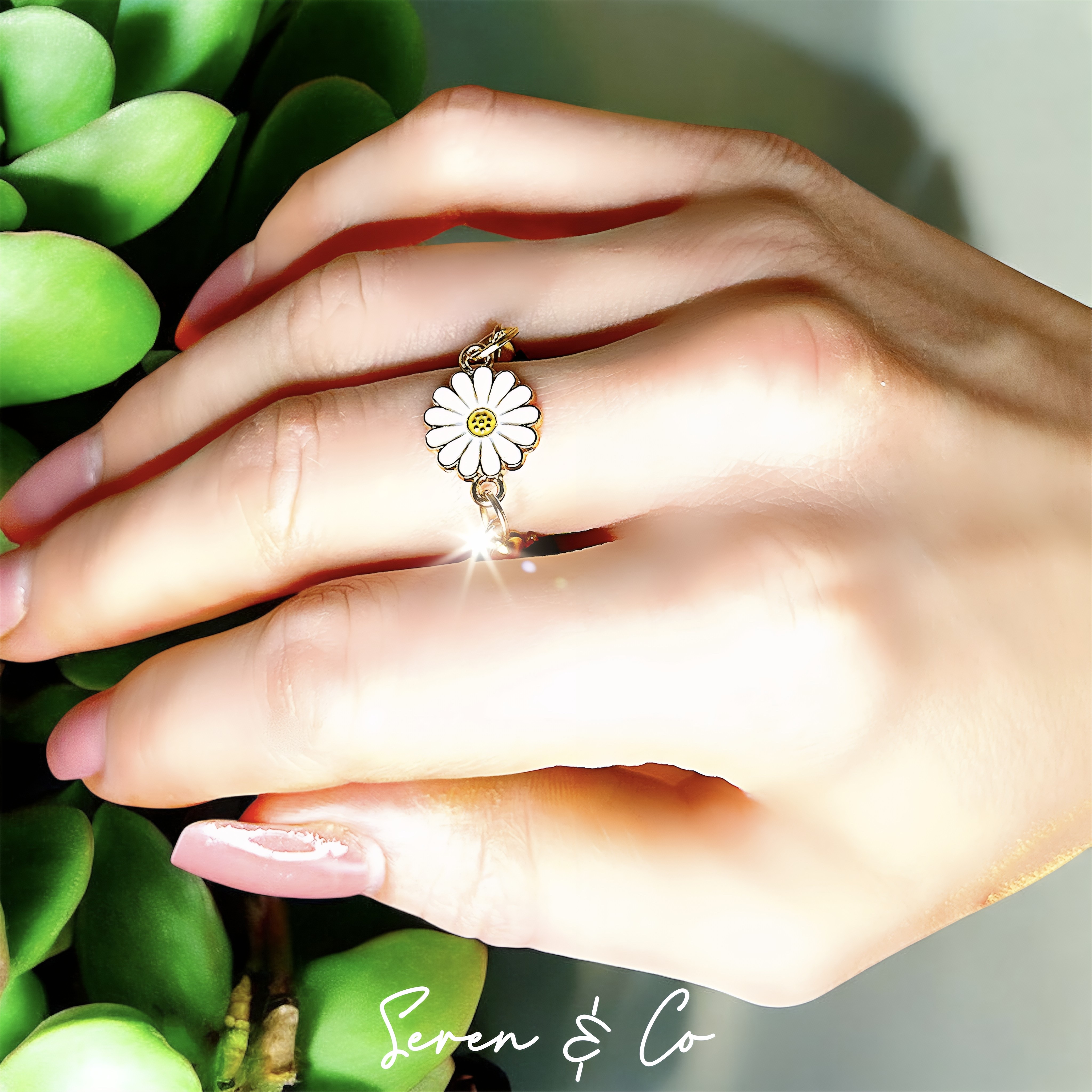 Light & Shadow Daisy reversible ring (Black Obsidian)