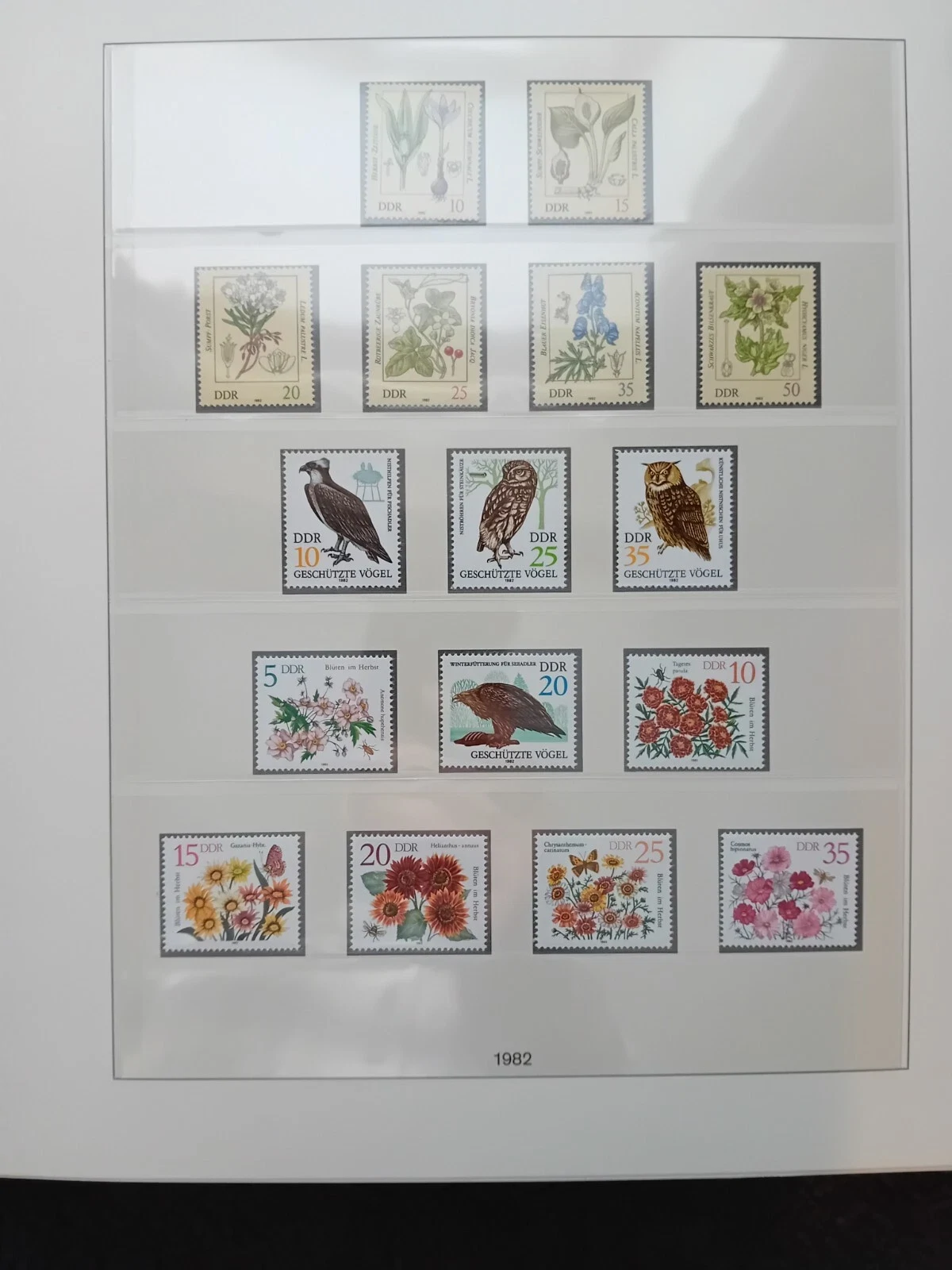 Germany DDR 1982-1986 MNH stamps in album appears 100% complete