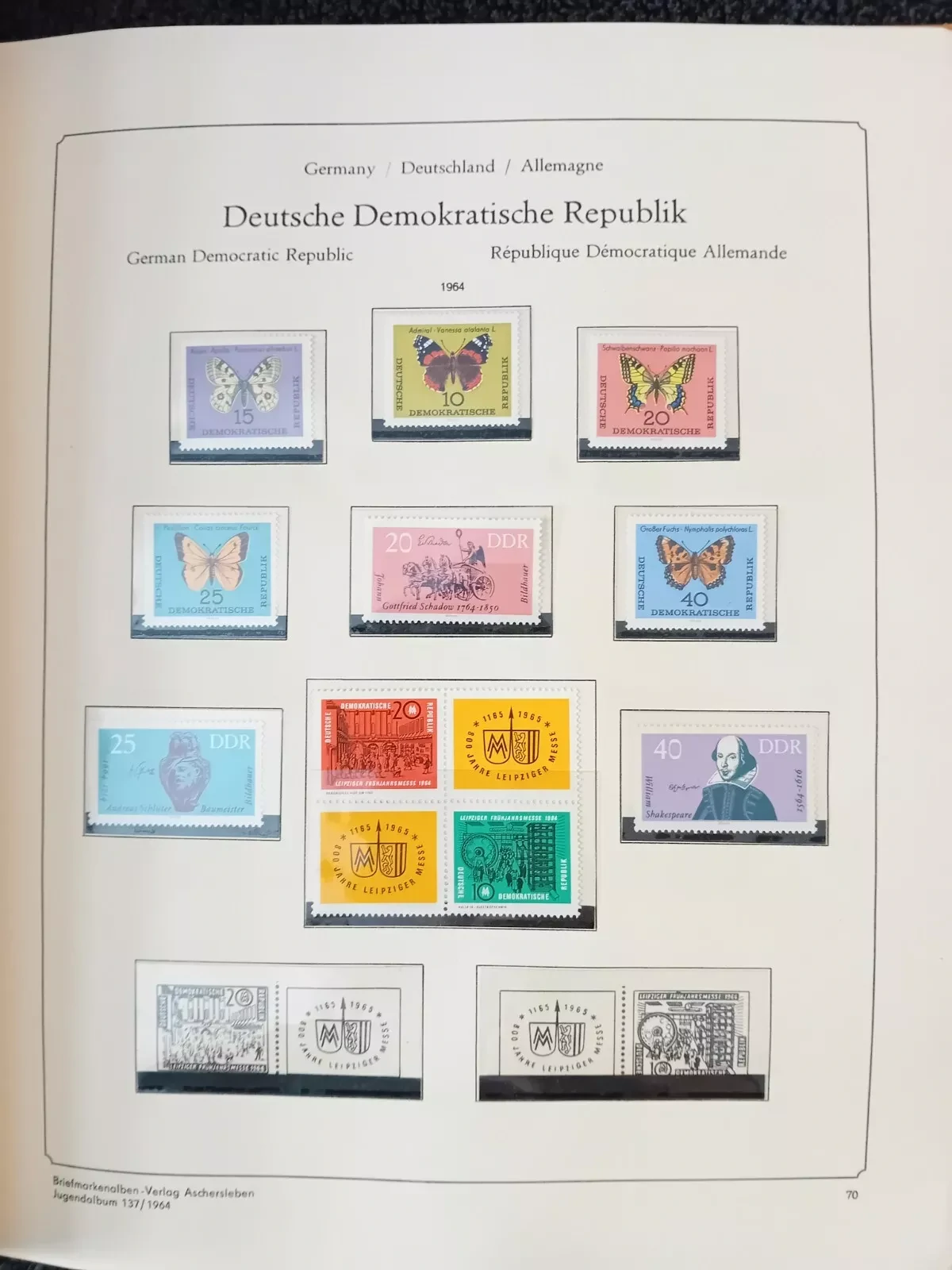 E Germany DDR 1962-1970 MNH stamps in album approx. 80% complete