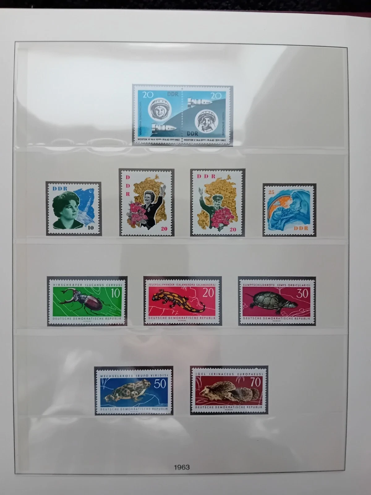 Germany DDR 1962-1967 MNH stamps in album appears 100% complete