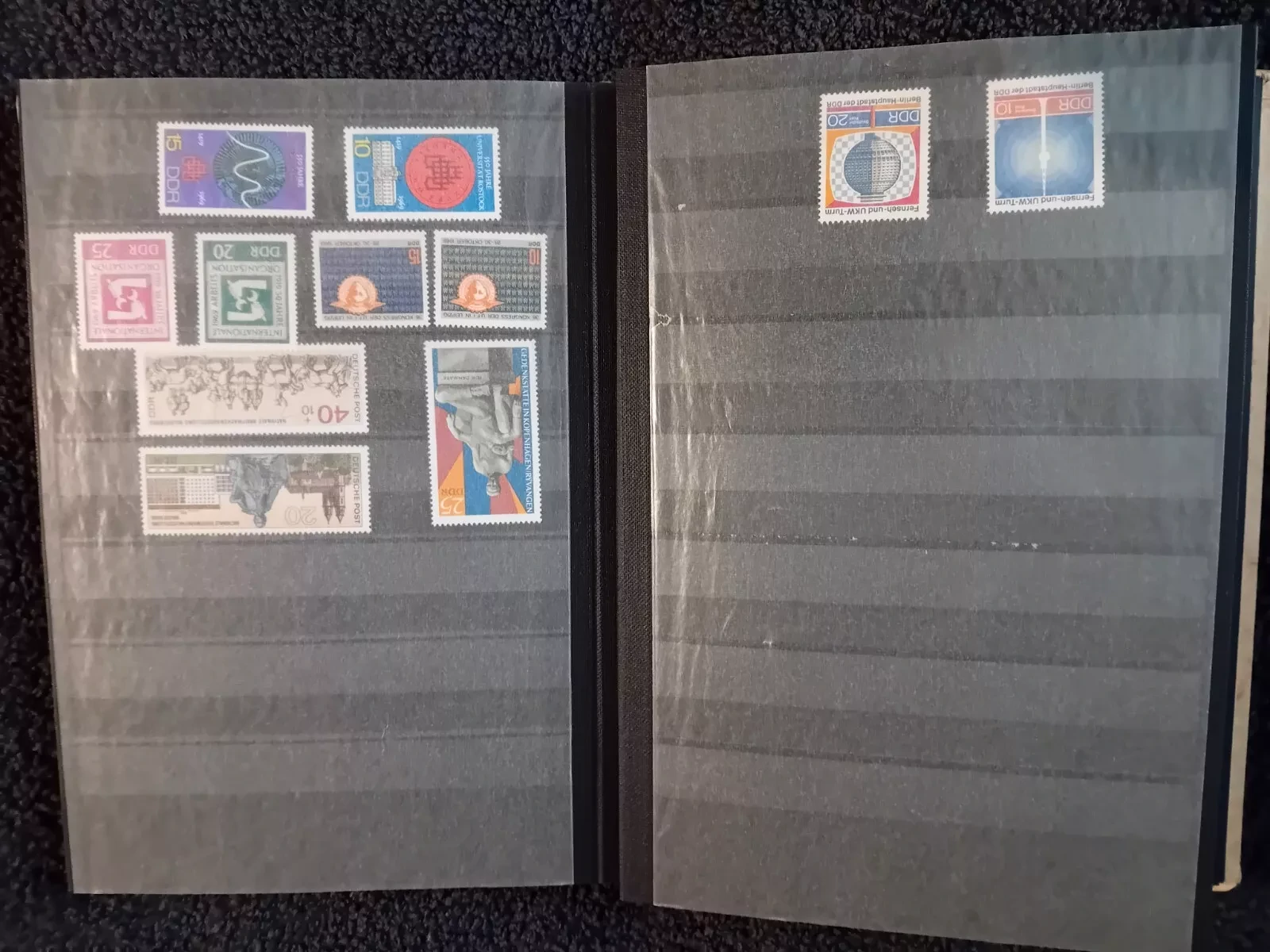 2 E Germany DDR MNH stamp smaller albums