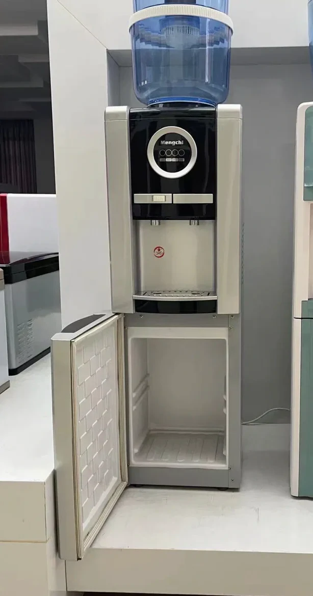 Dispensador de Agua Fría y Caliente con Filtro de 5 Etapas y Mini Nevera