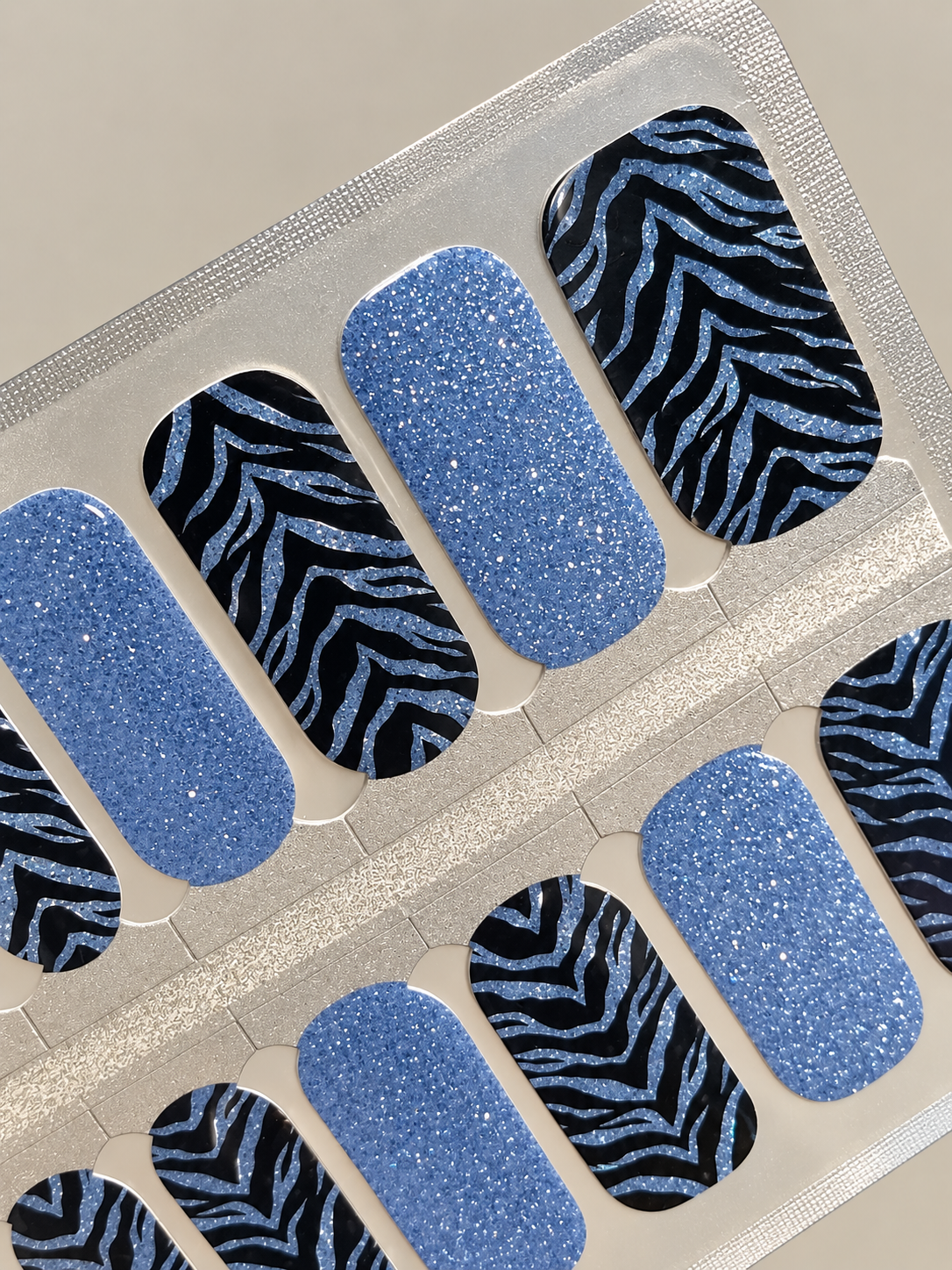 Frosted Zebra