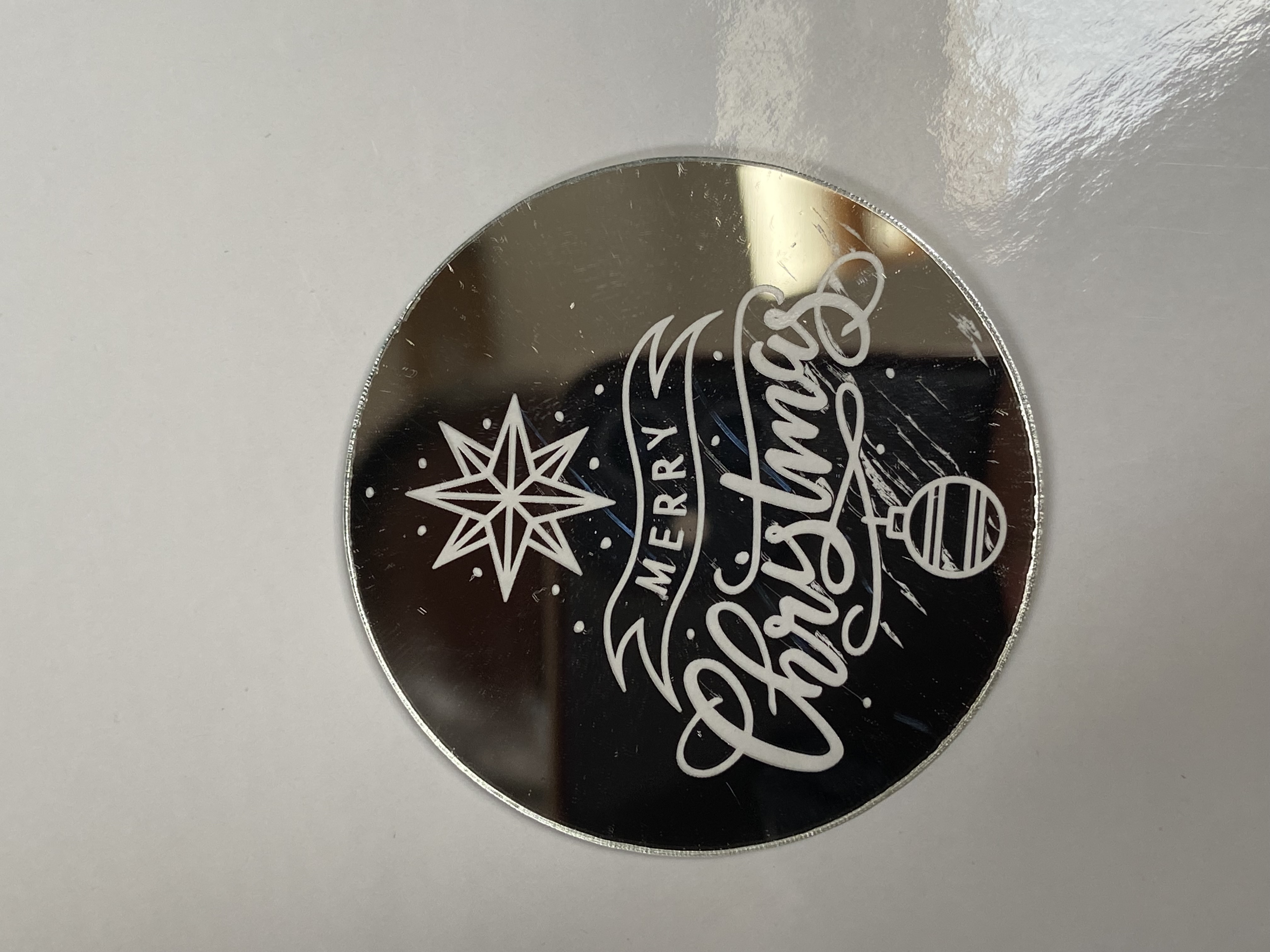 ACRYLIC CHRISTMAS ROUND DISC TOPPER