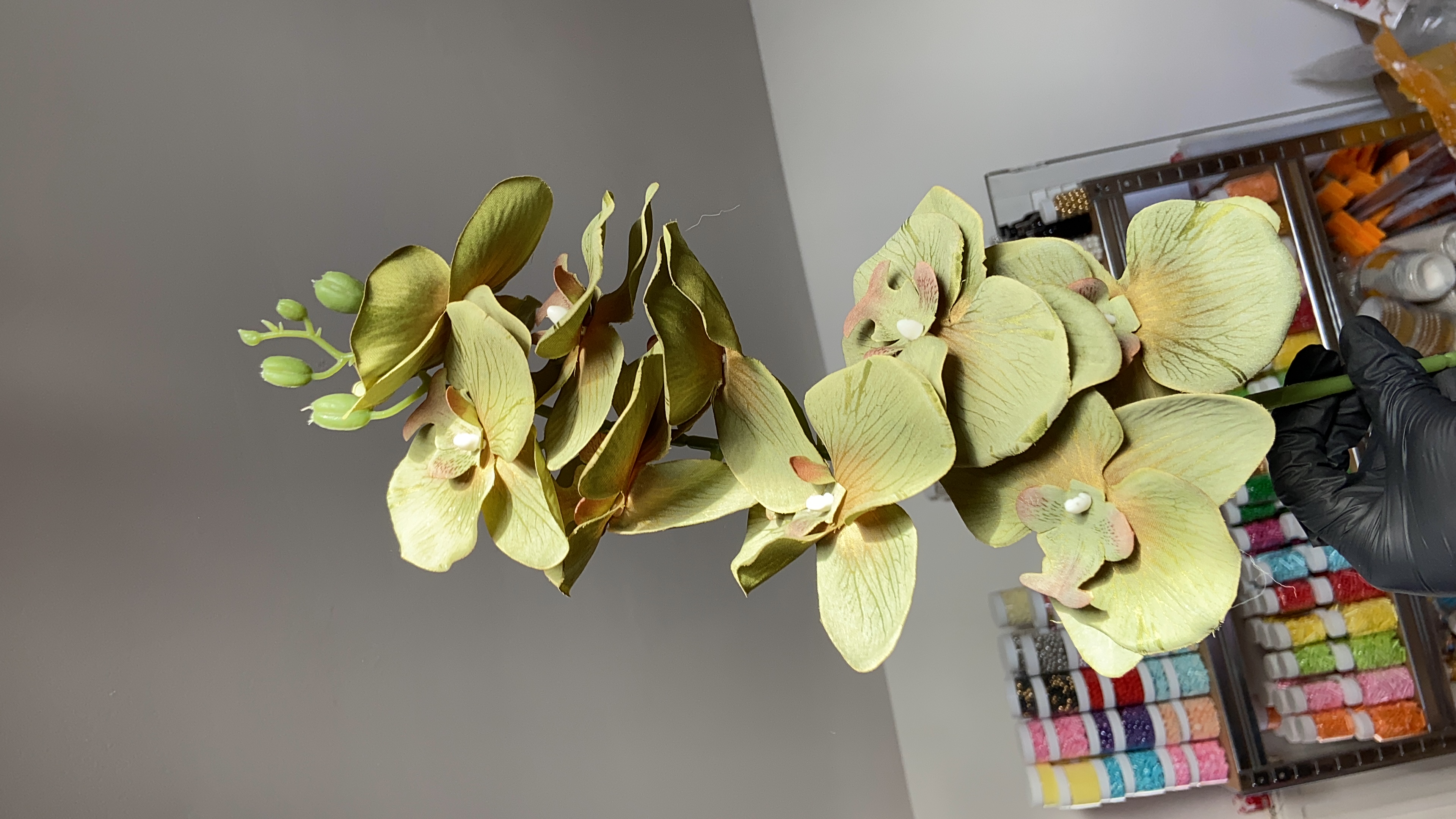 RED ARTIFICIAL FLOWERS