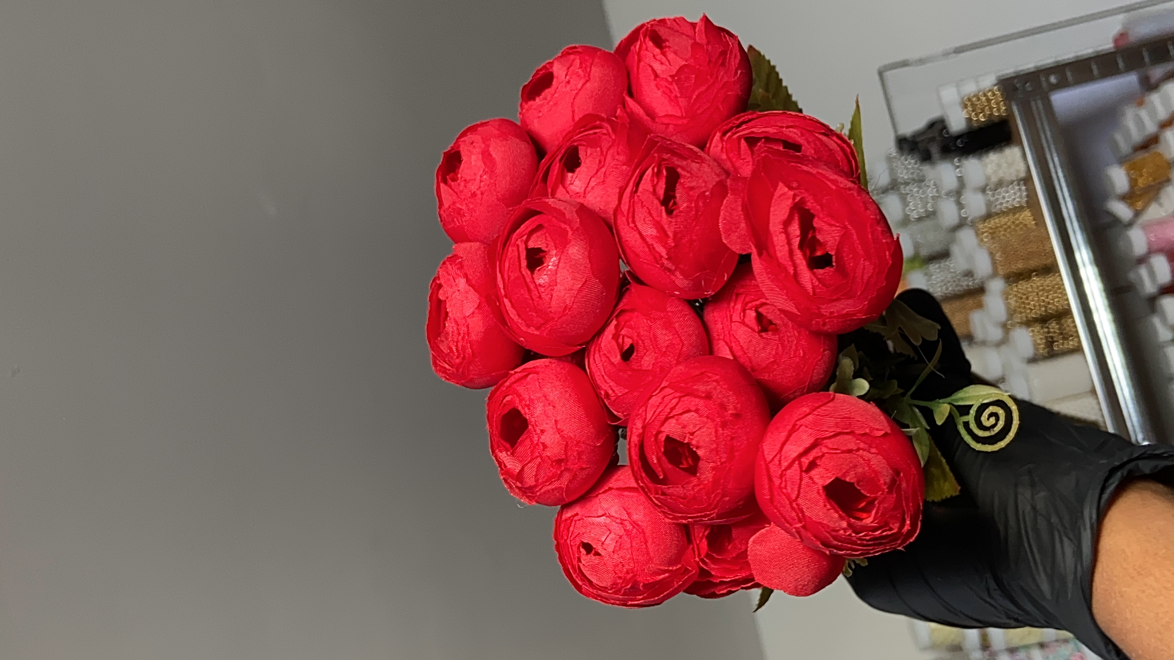 RED ARTIFICIAL FLOWERS