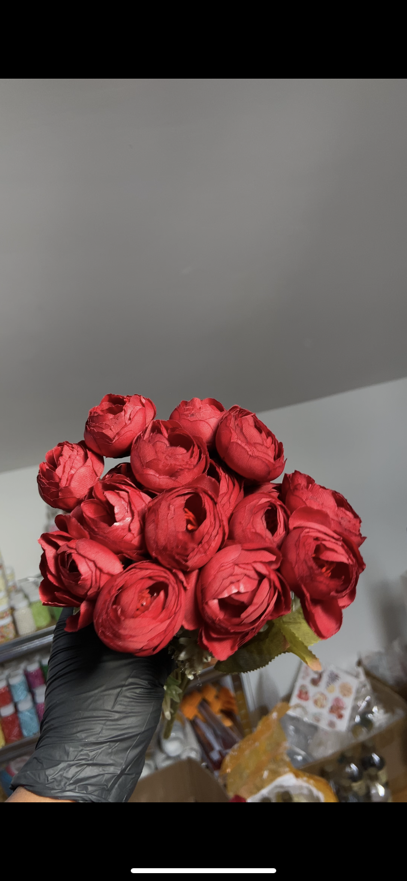 RED ARTIFICIAL FLOWERS