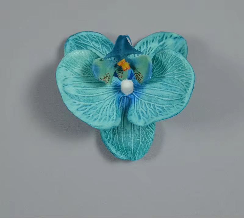 SINGLE ORCHID FLOWER