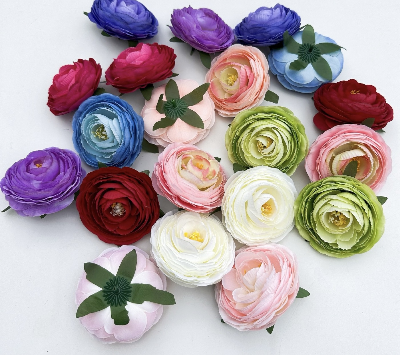 RANUNCULUS HEAD FLOWER