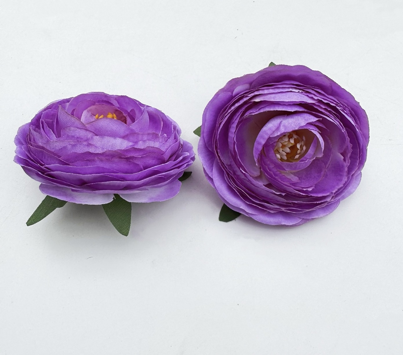RANUNCULUS HEAD FLOWER