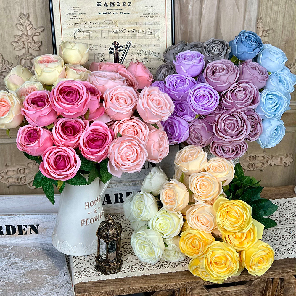 9 PIECE ROYAL ROSE BOUQUET