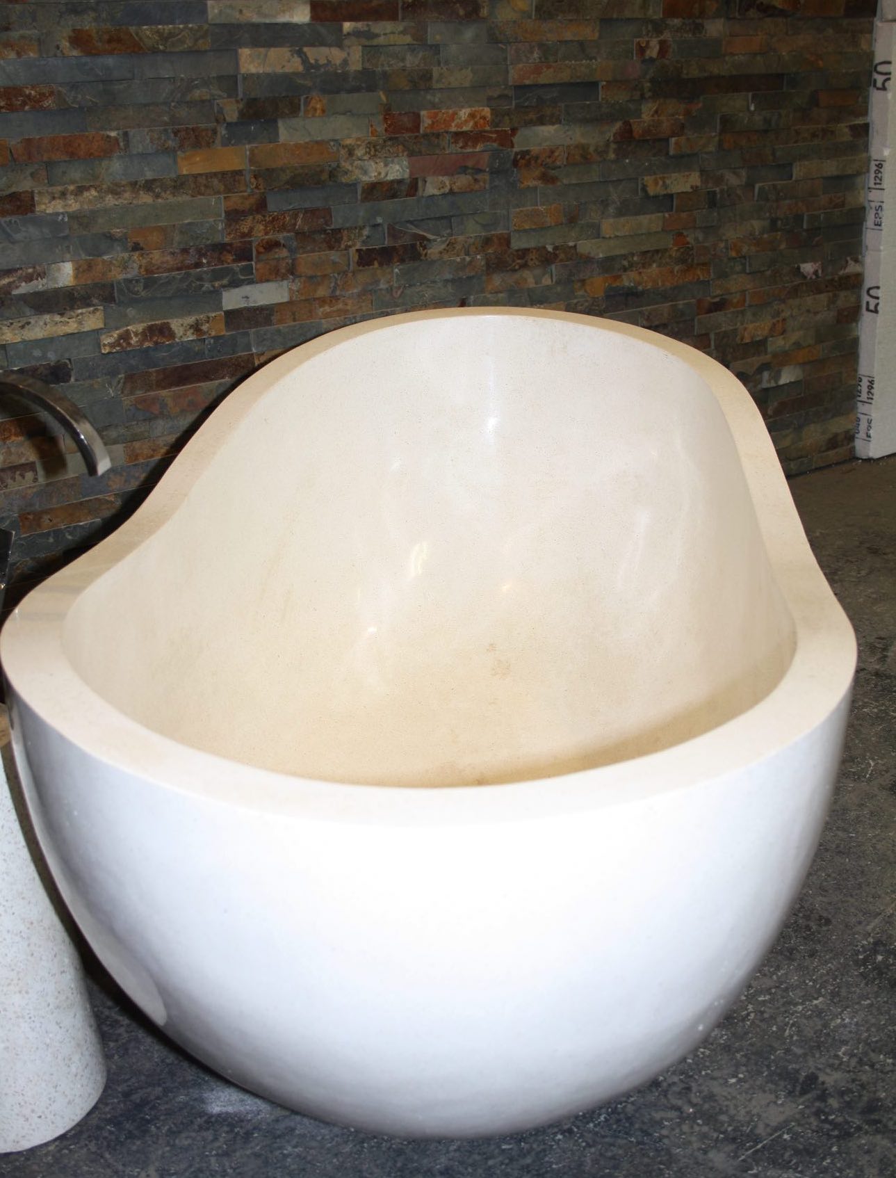 Handcrafted Terrazzo Stone Freestanding Bathtub - Spa Quality