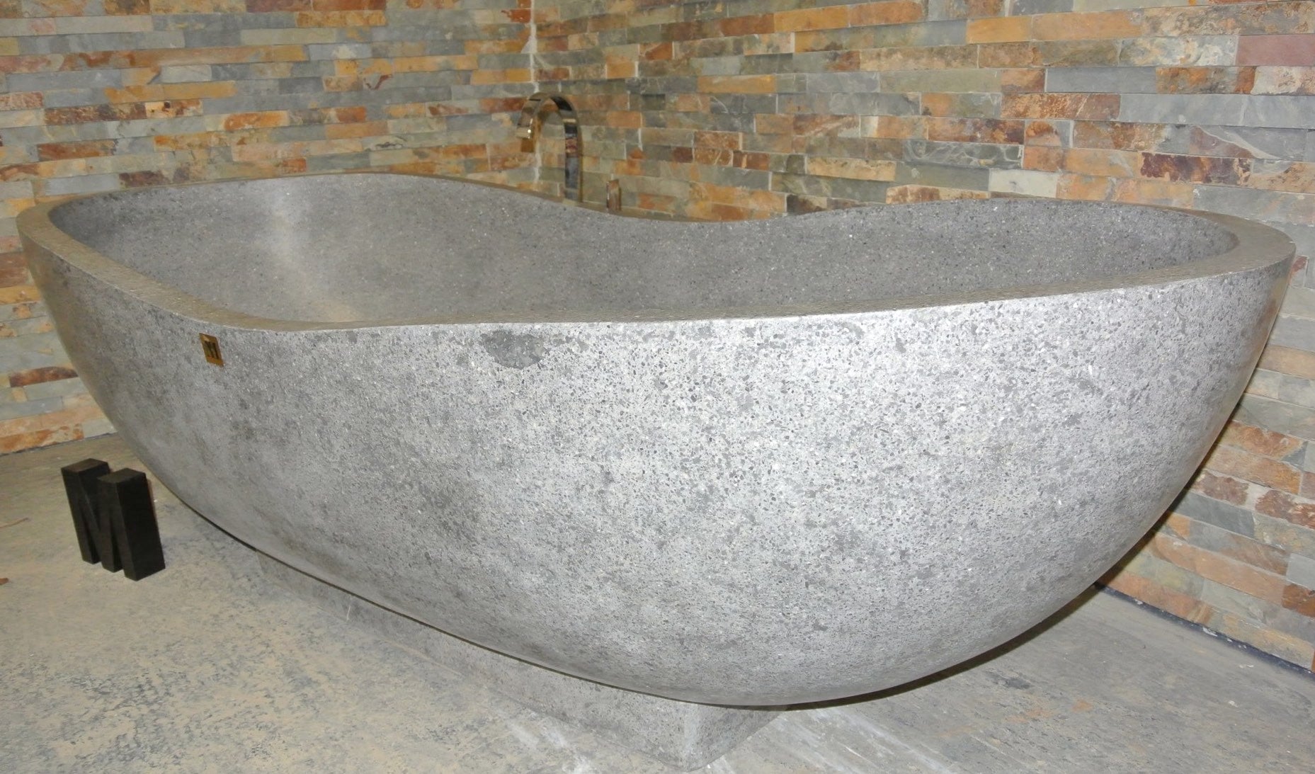 Handcrafted Grey Terrazzo Stone Freestanding Bathtub - Spa Quality