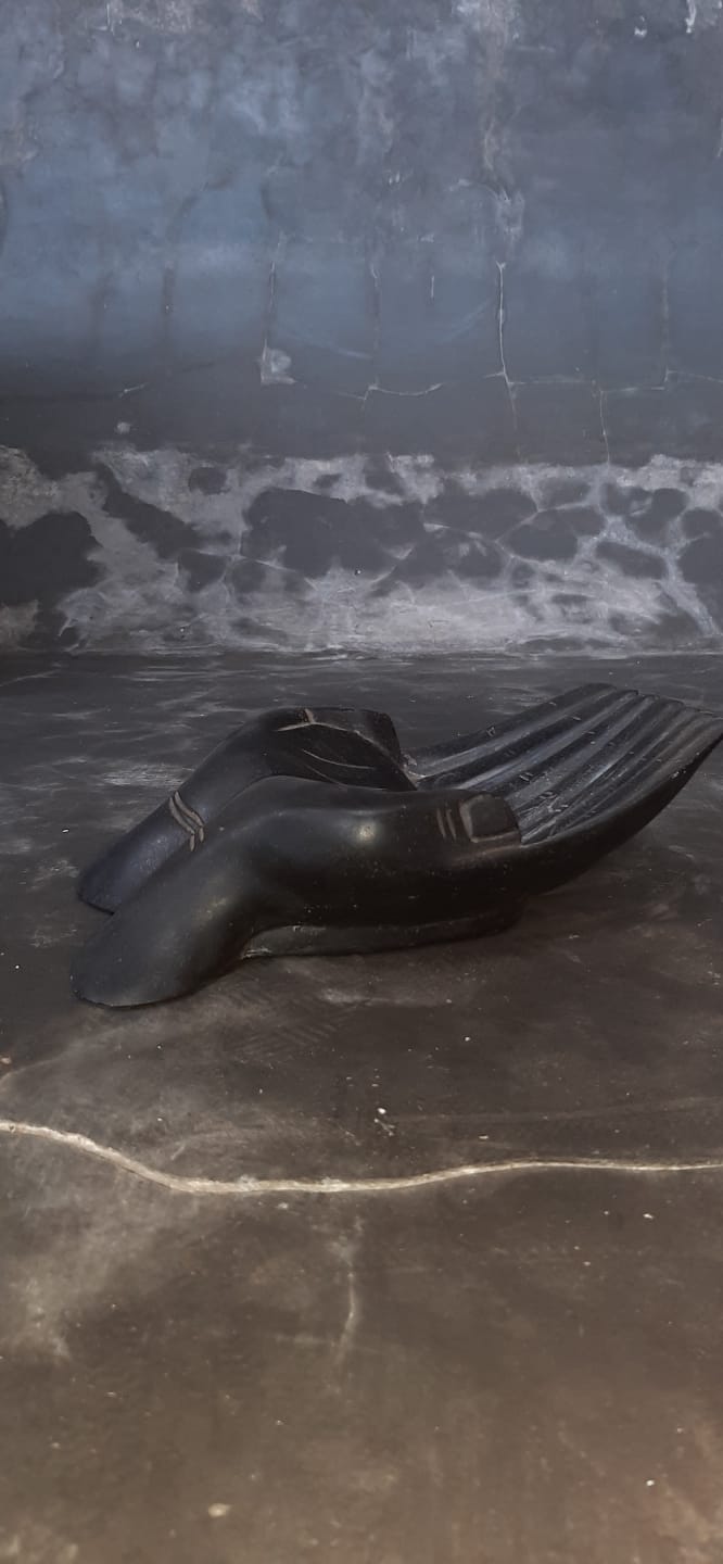 Hand Palm Sculpture - Black Cement