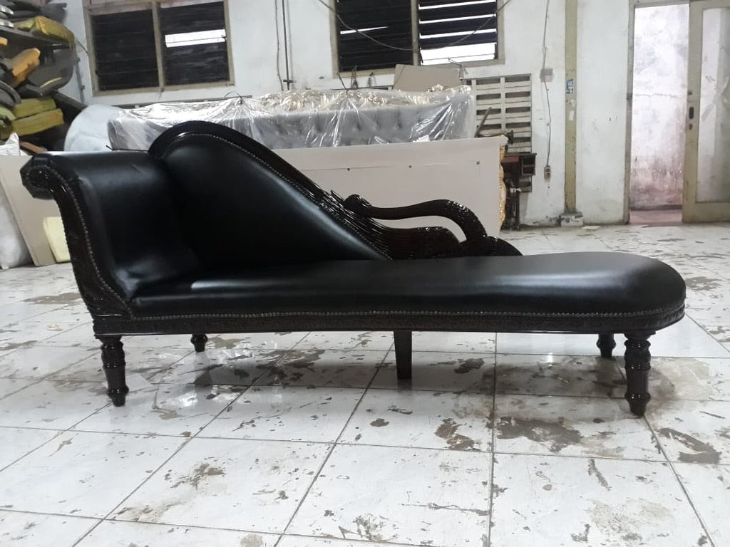 High-Quality Leather Sofa - Crafted in Bali