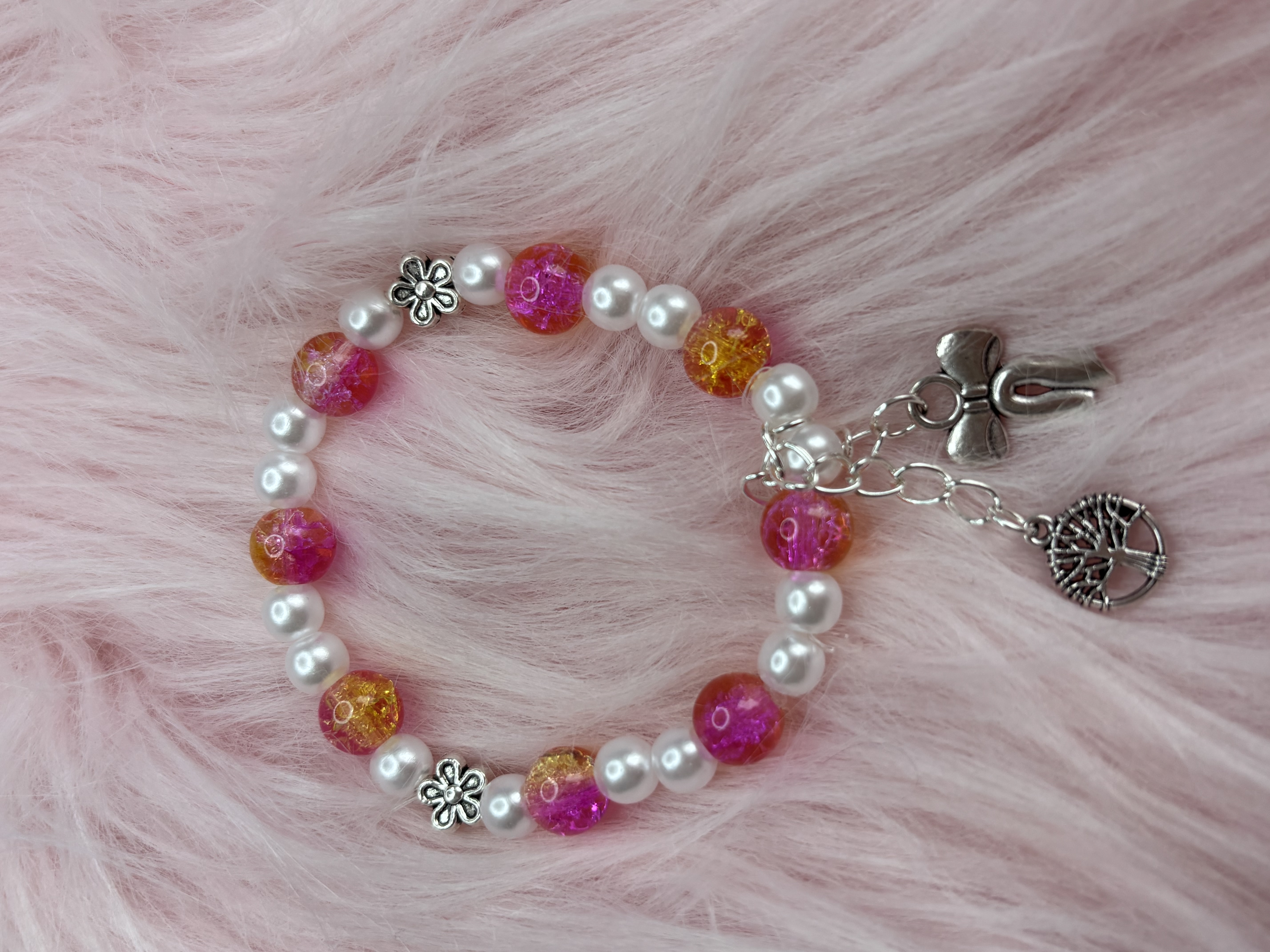 Elastic bead bracelet