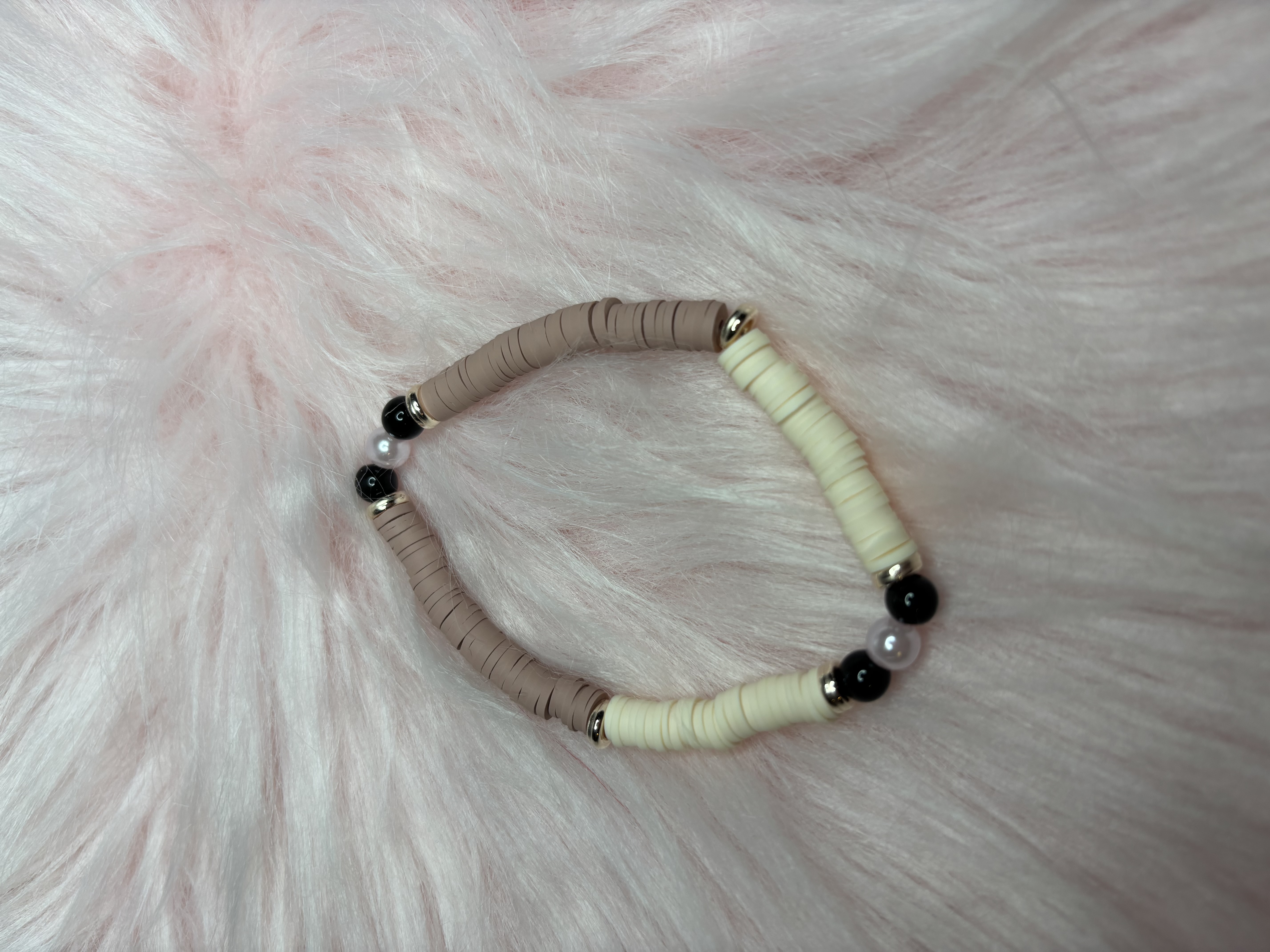 Bead and flatbed bracelet - cream and rose brown