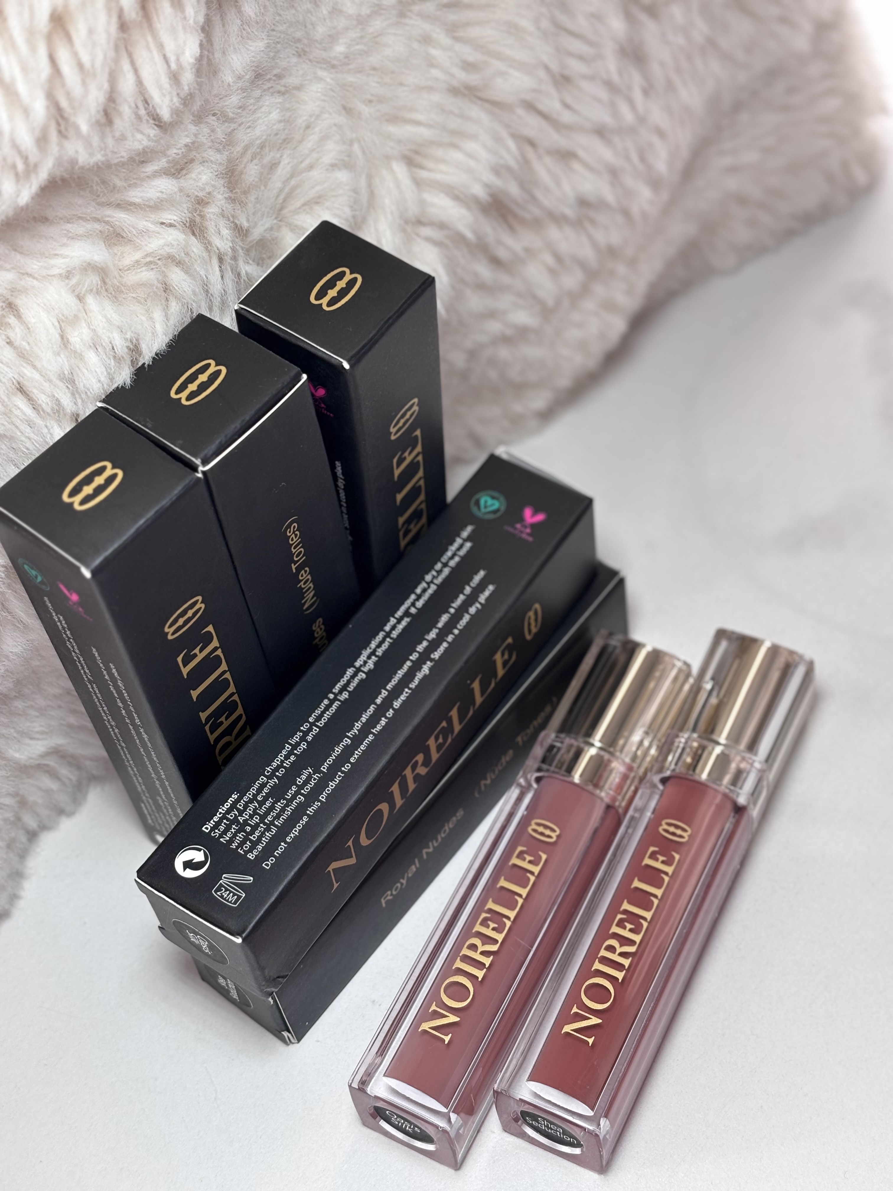 Royal Nudes