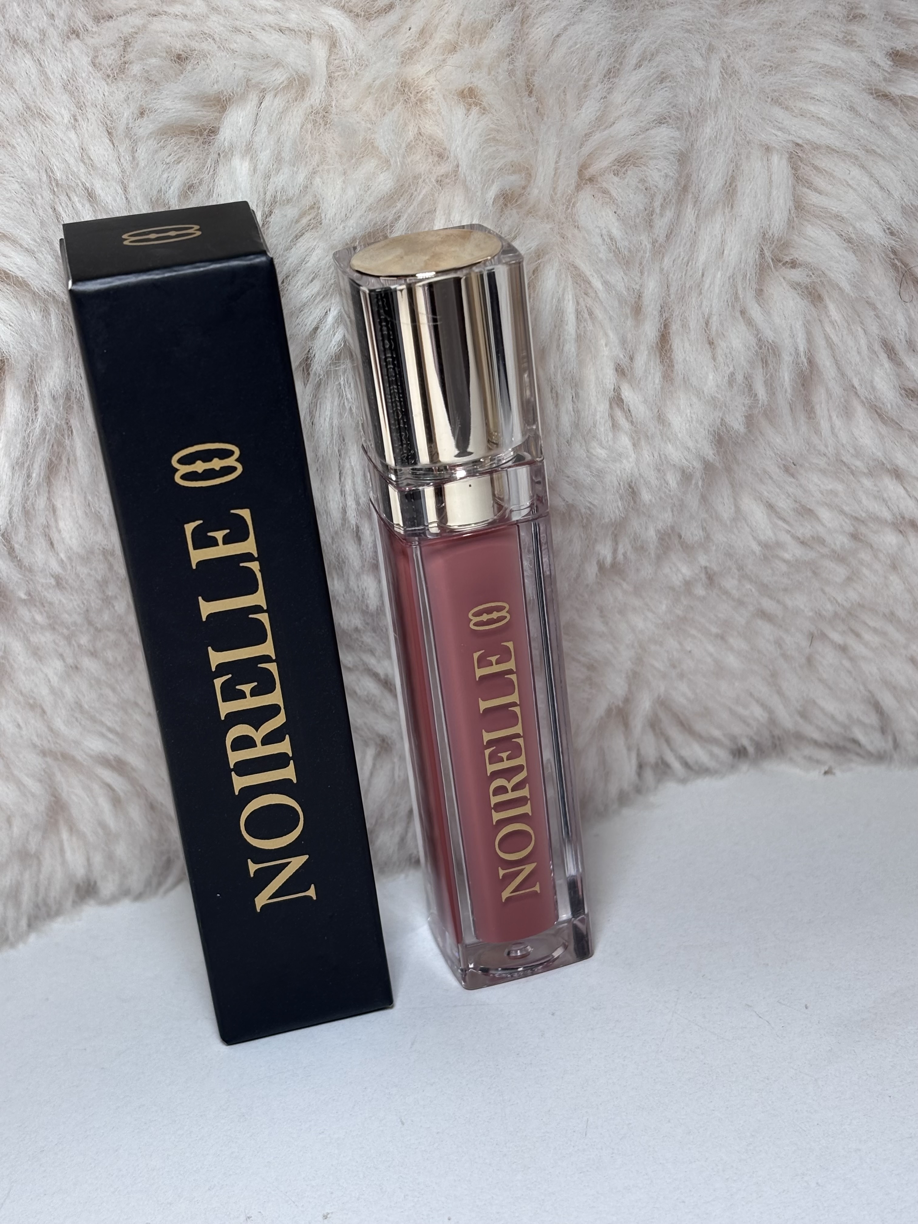 Royal Nudes