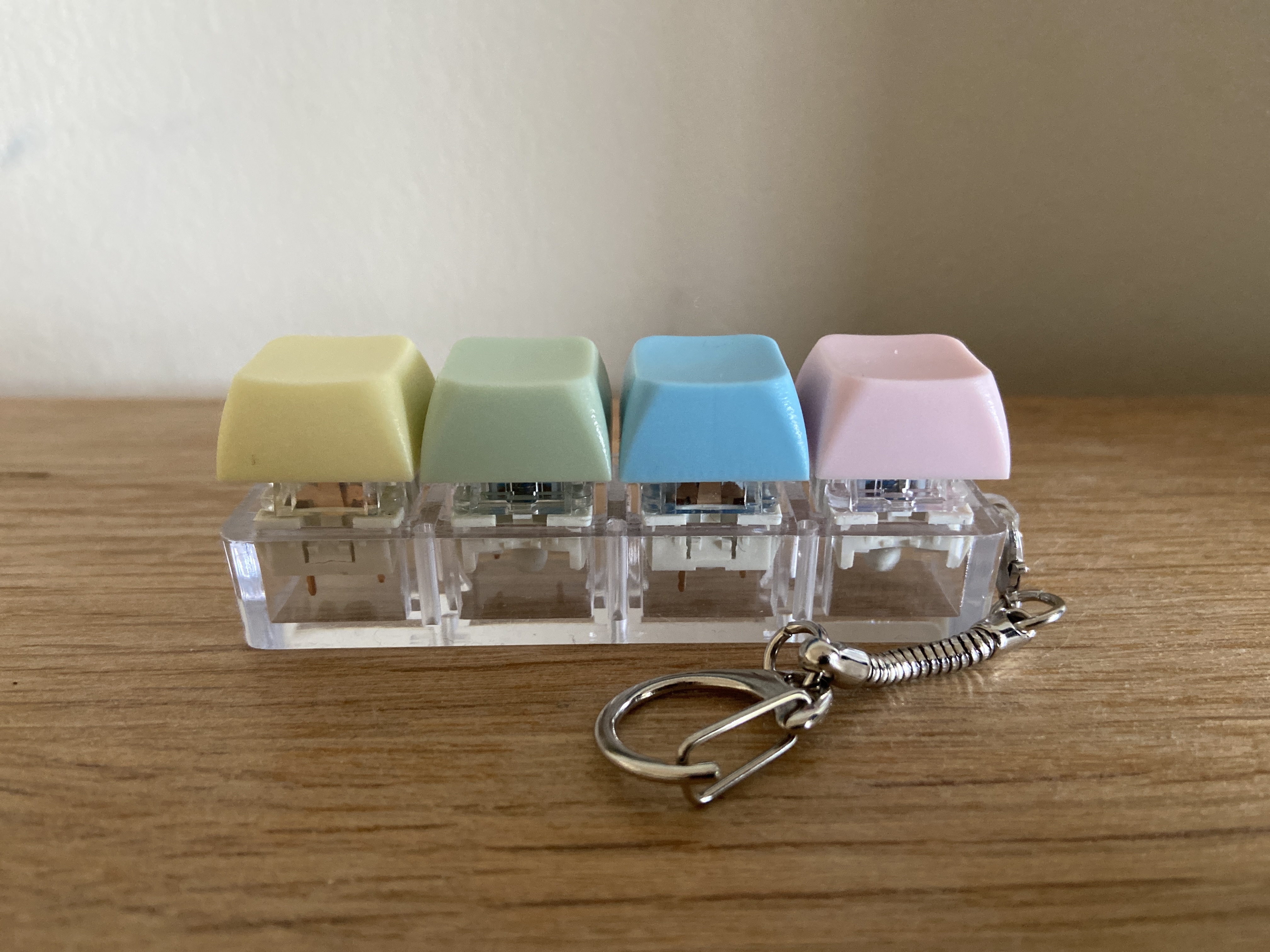 4 keys keyboard clicker
