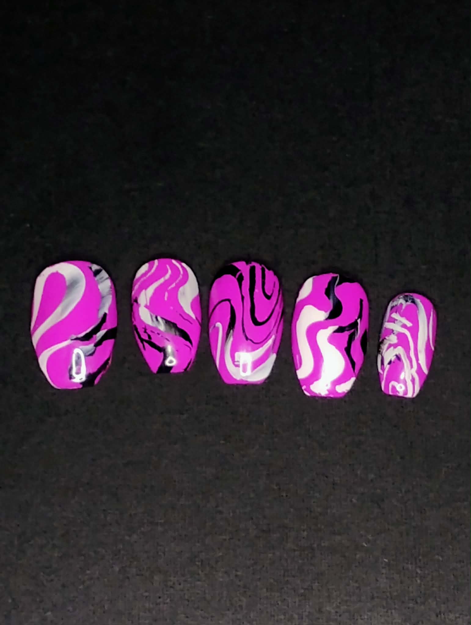 Let's Get Groovy - Set of 10 Nails