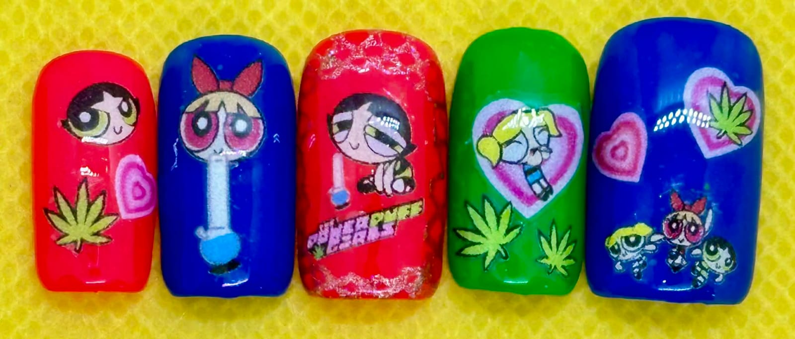 Puff Squad - Set of 10 Nails