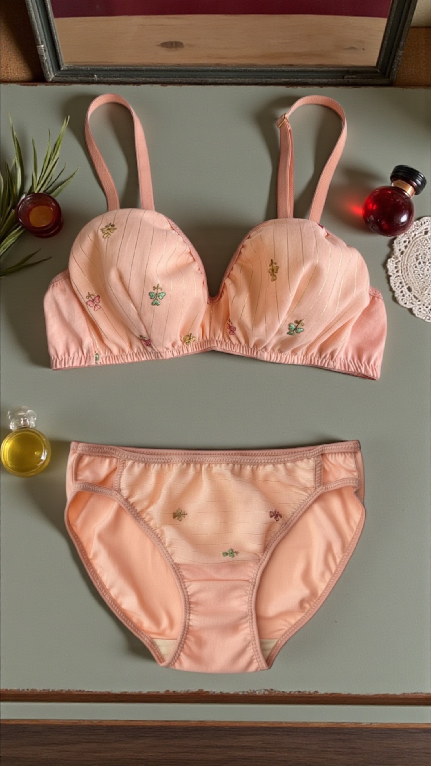 "Baby Bird" Brassiere