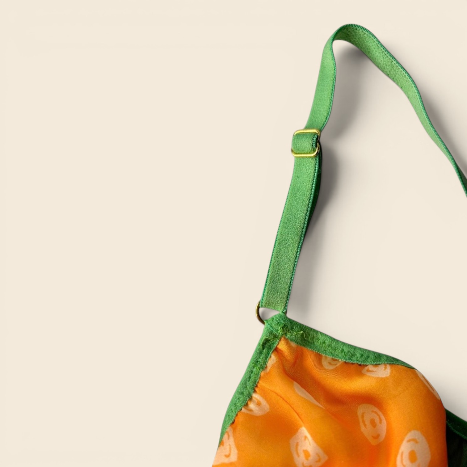 Oranges Brassiere