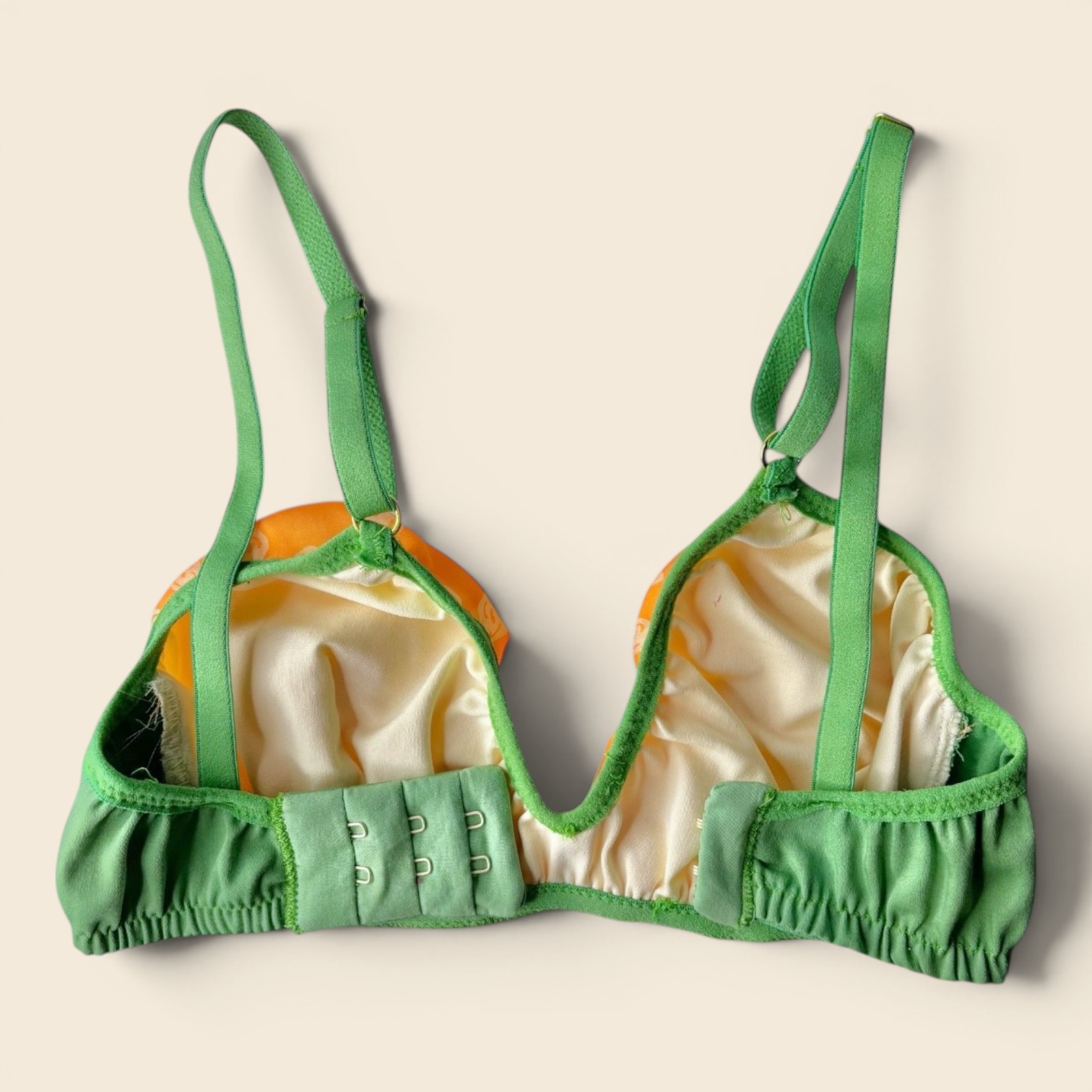 Oranges Brassiere