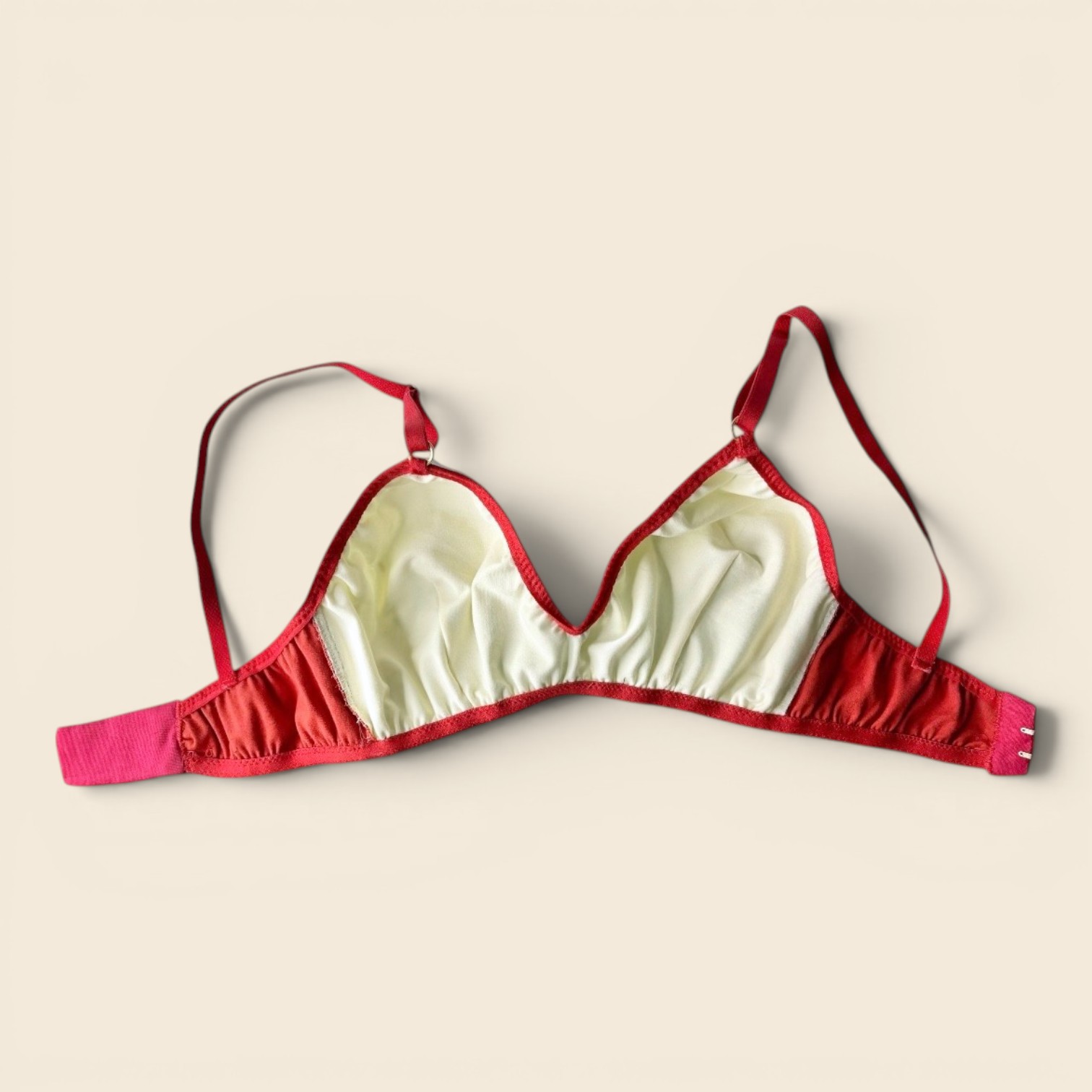 Red Seaweed Brassiere