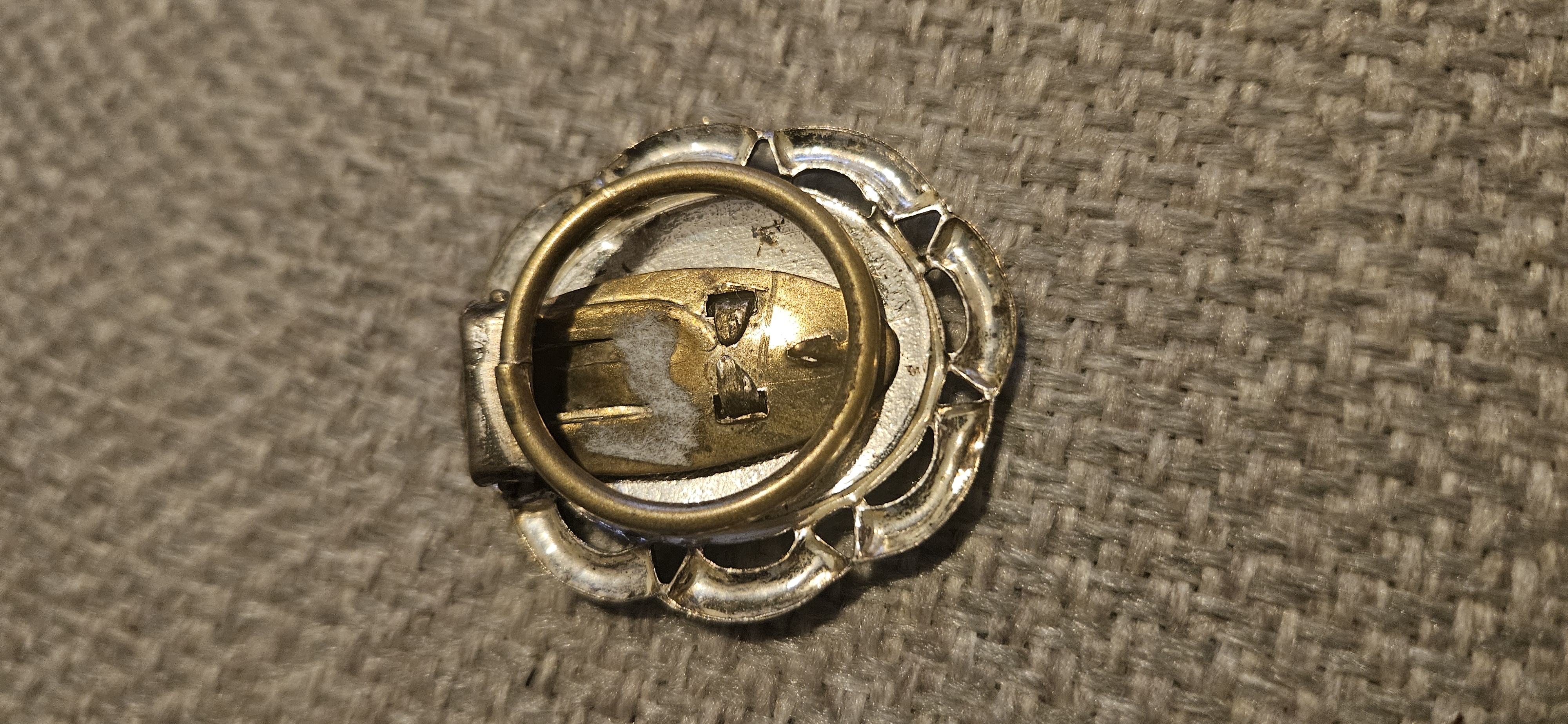 Vintage Lucky Pixie Scarf Ring