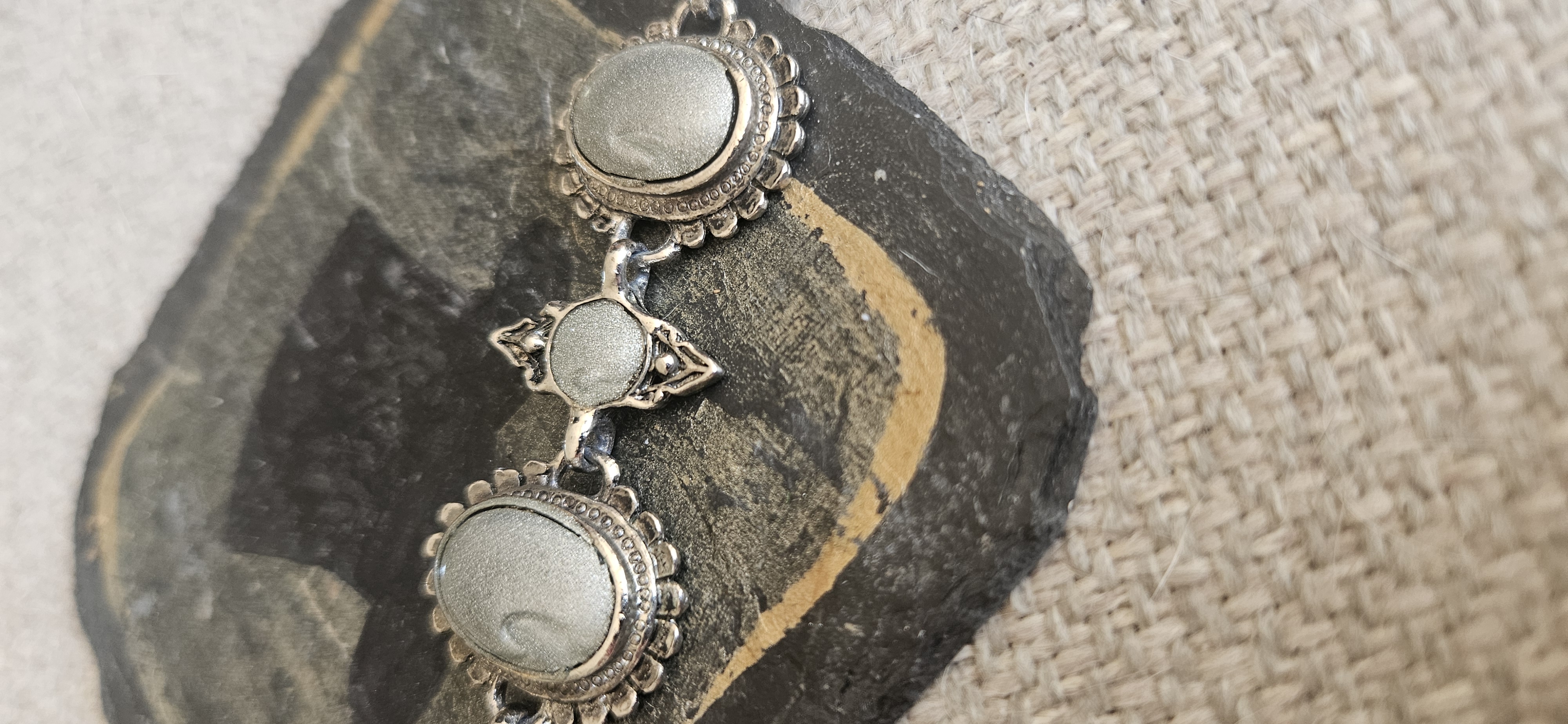 Victorian cabauchin bracelet