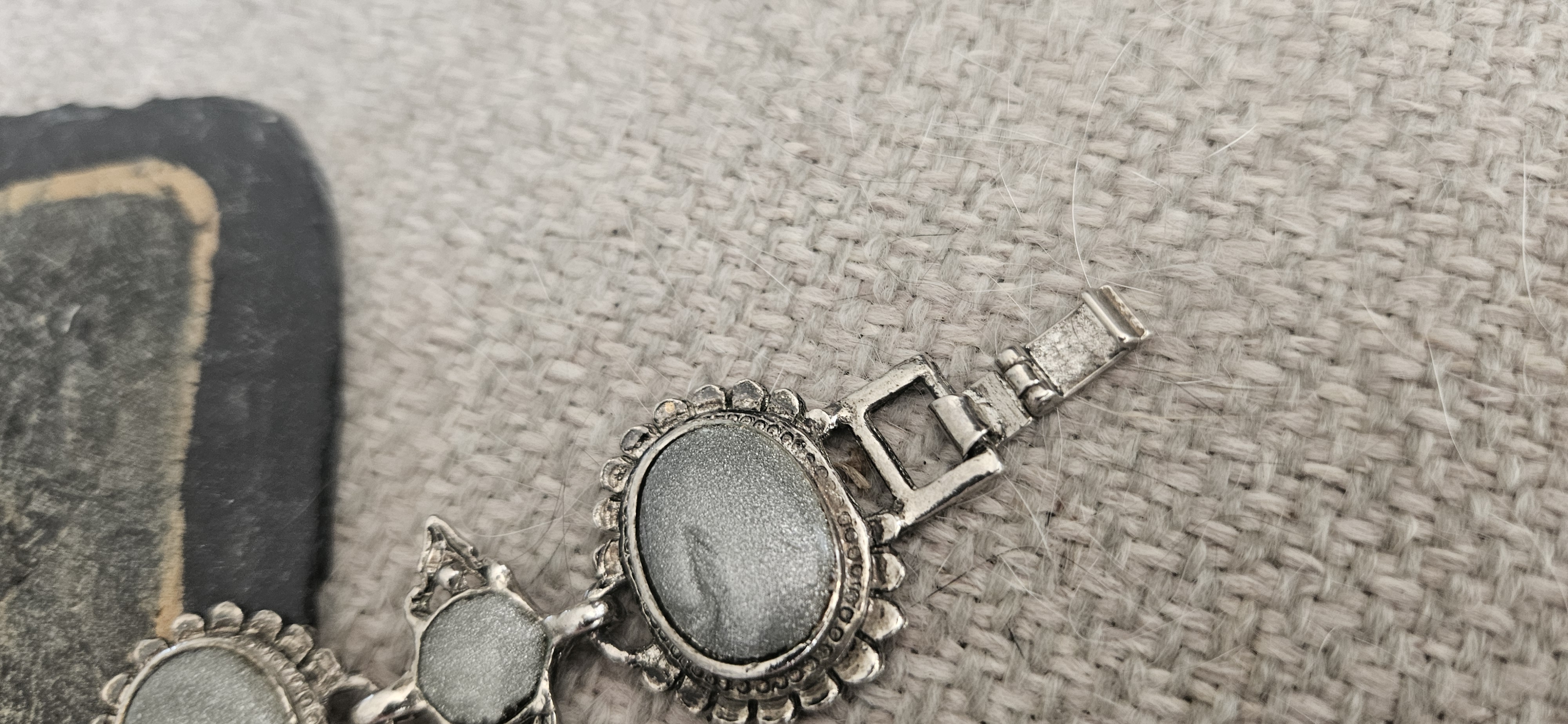 Victorian cabauchin bracelet