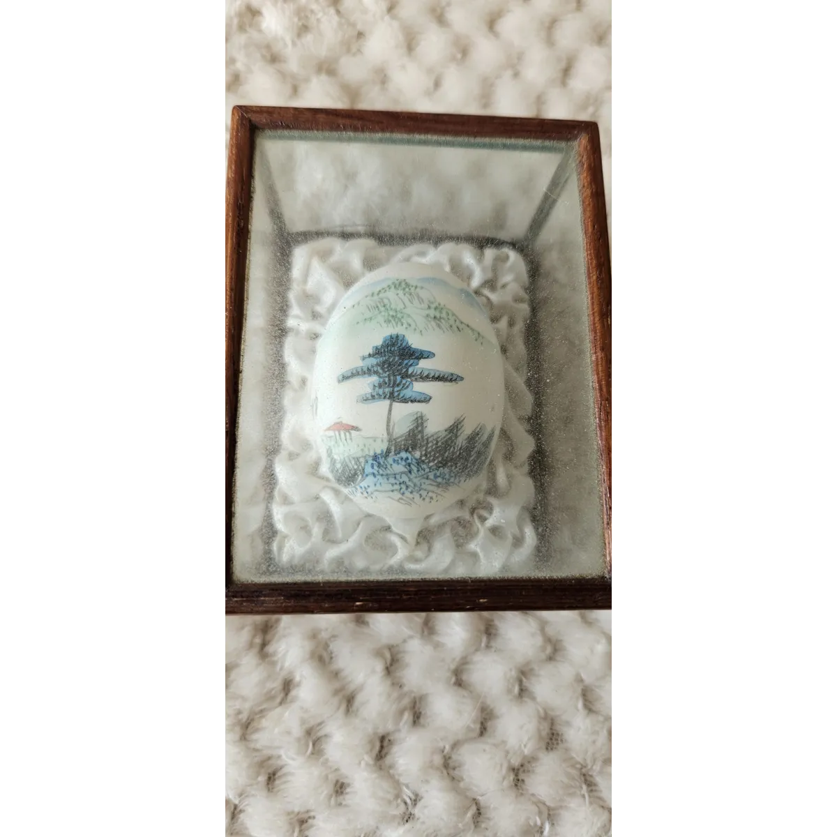 Japanese painted egg in case