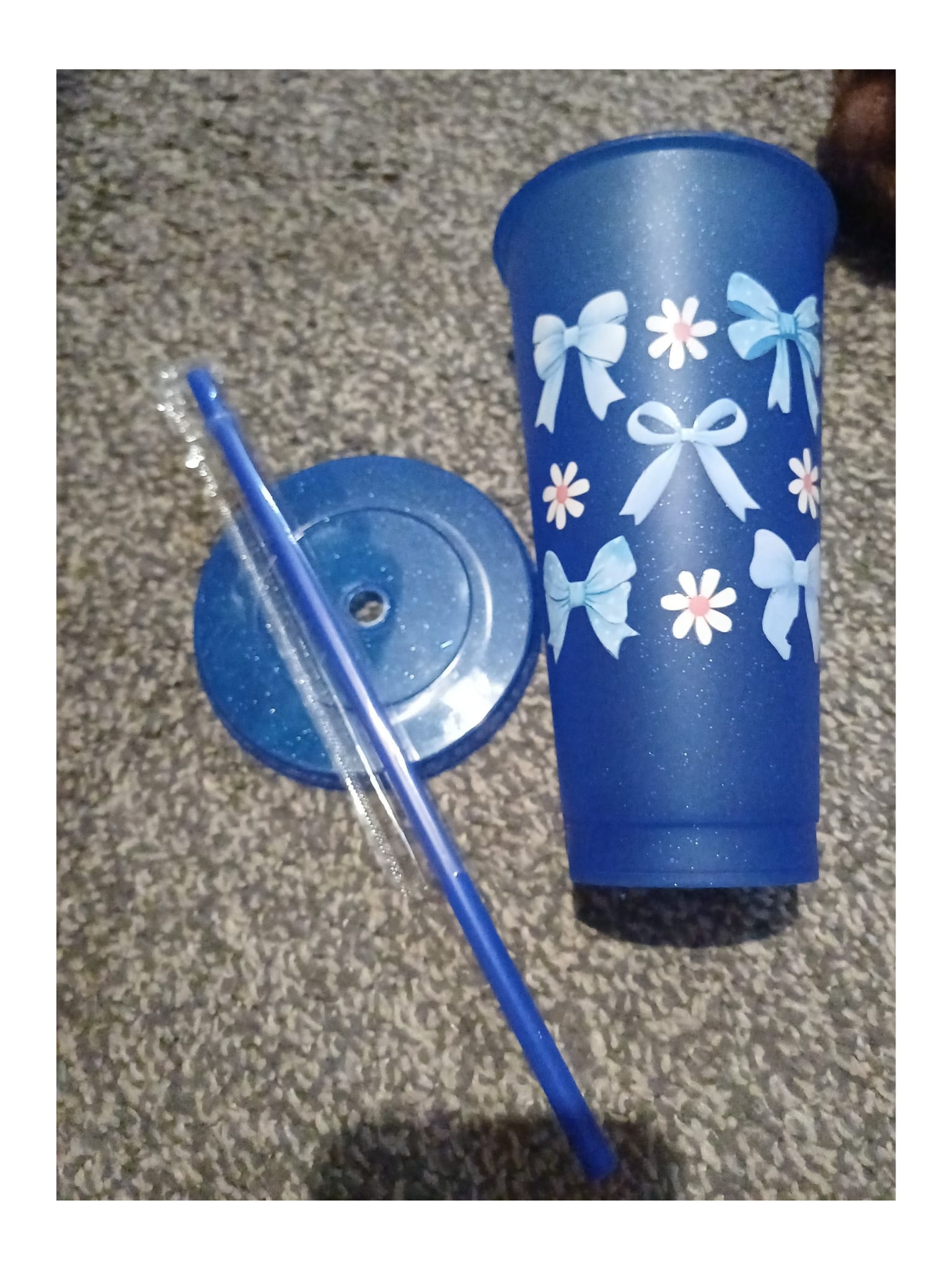 Glitter cups with straw