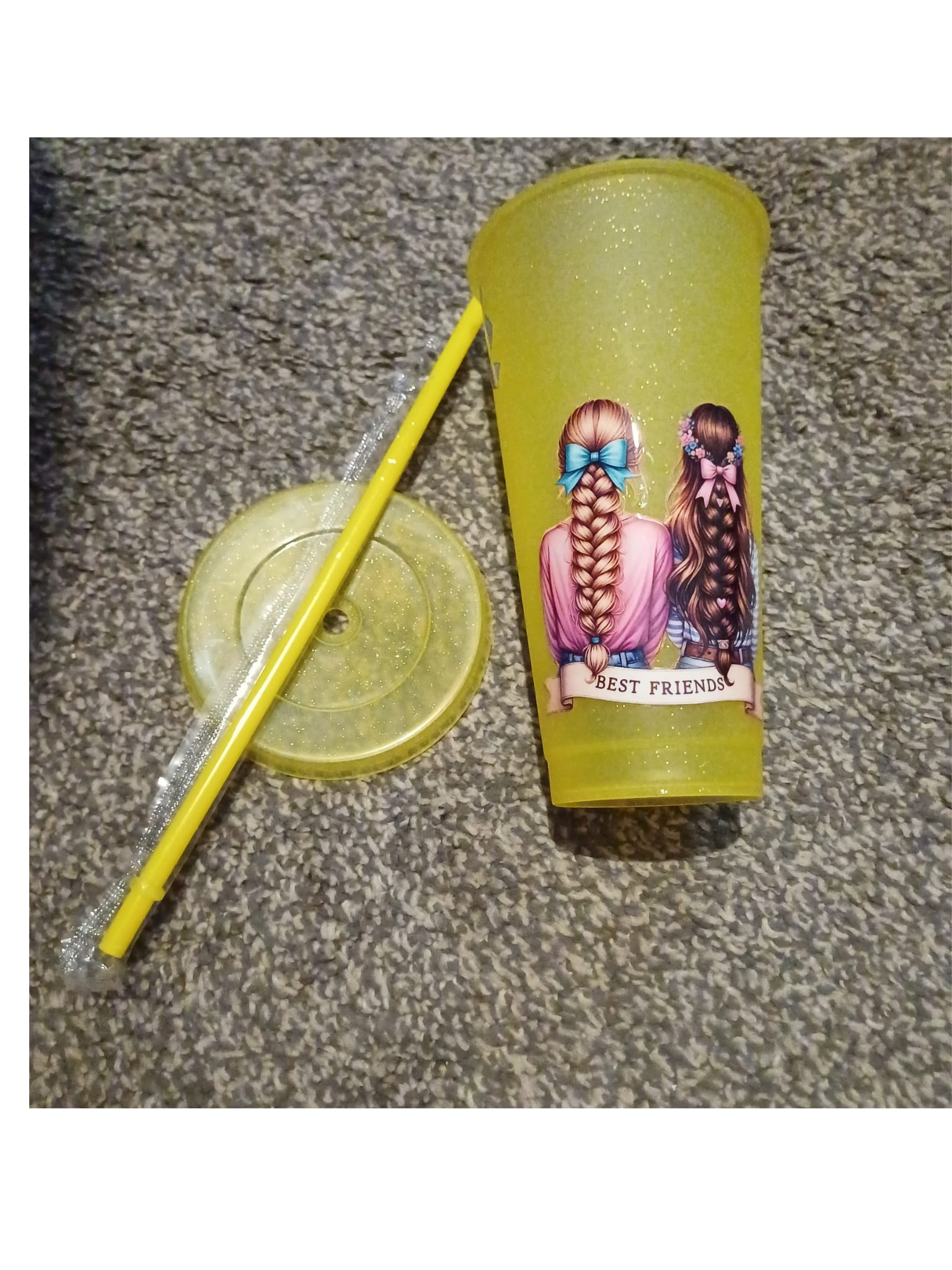 Glitter cups with straw