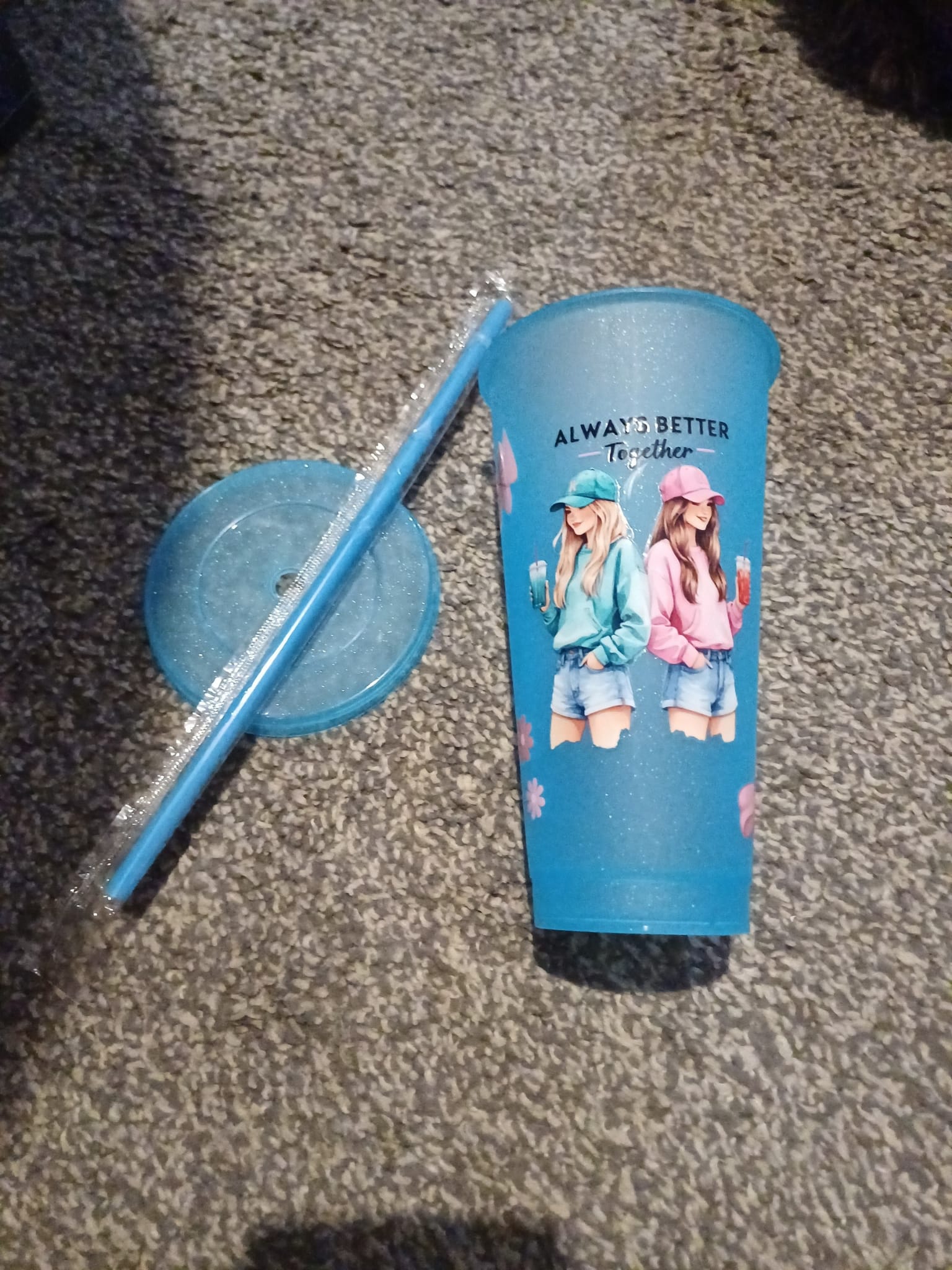 Glitter cups with straw