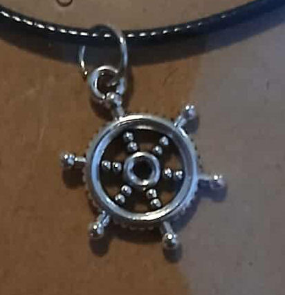 Wheel Necklace