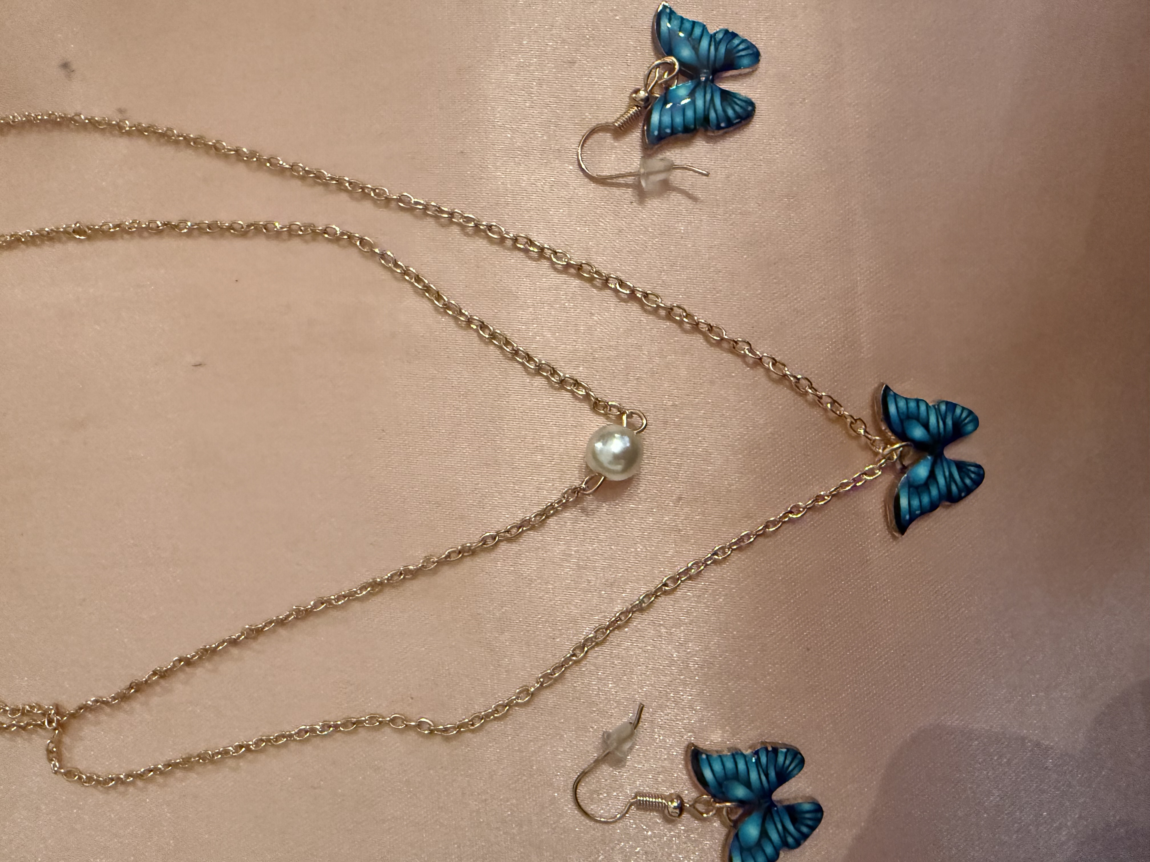 Blue butterfly earrings & necklace set