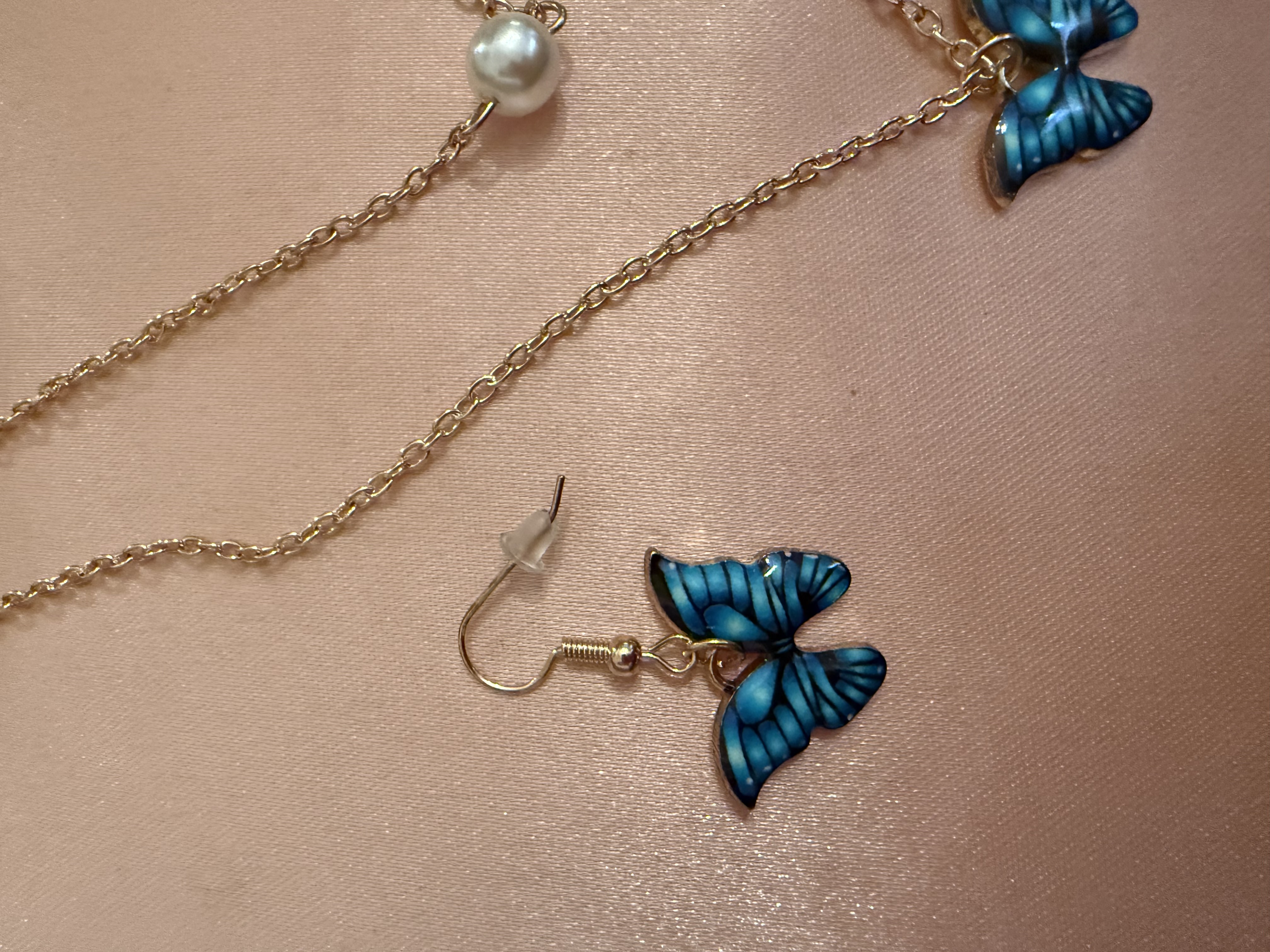 Blue butterfly earrings & necklace set