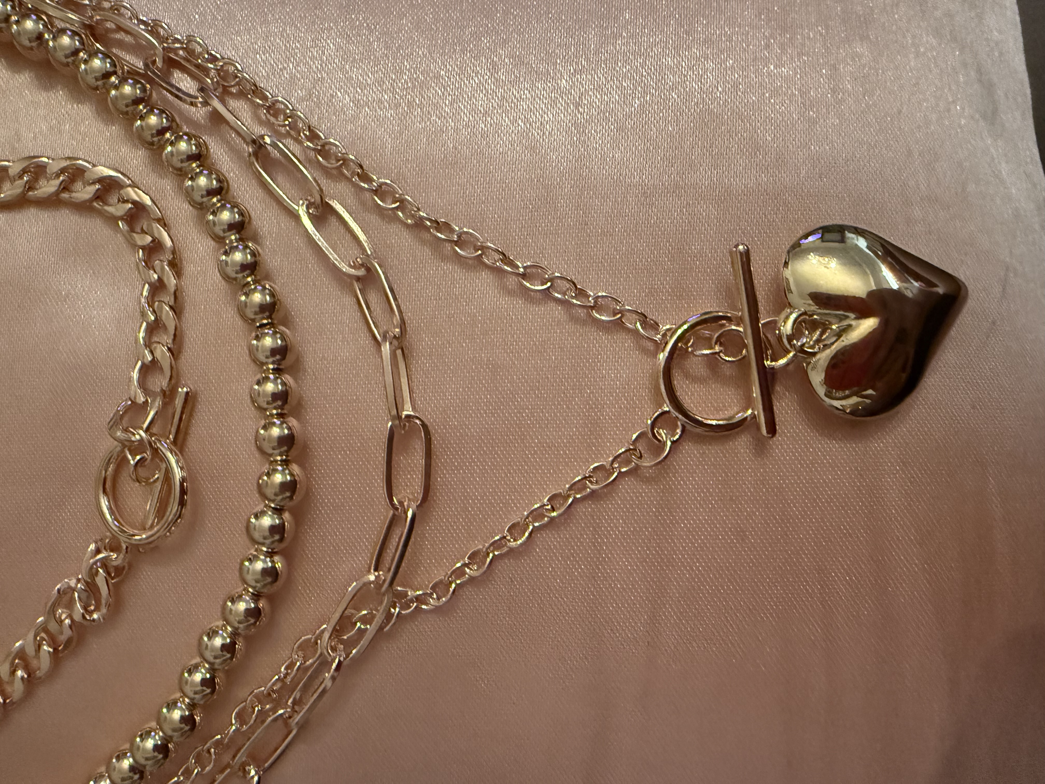 Four layered necklaces/golden tone(heart shaped pendant
