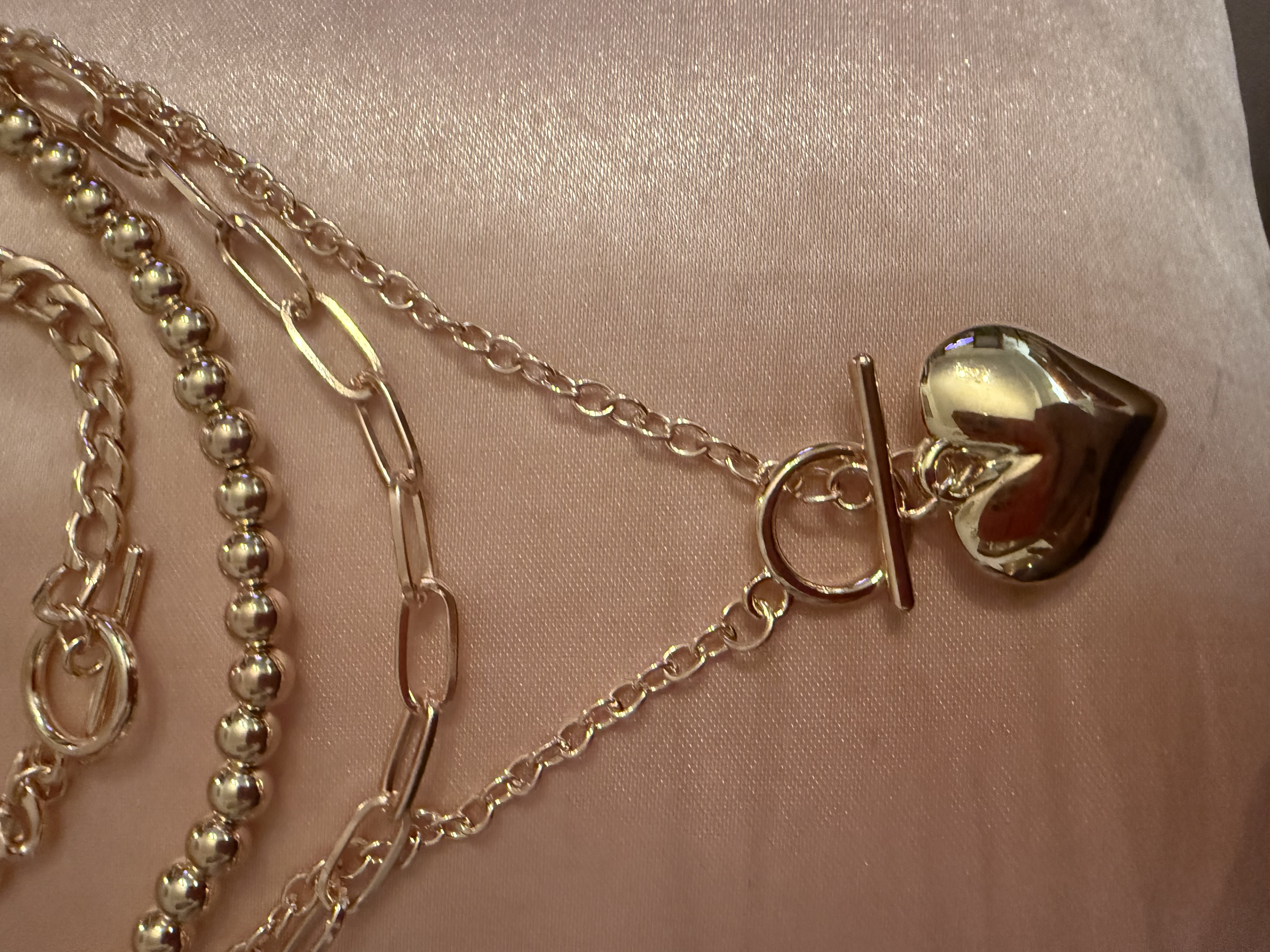 Four layered necklaces/golden tone(heart shaped pendant