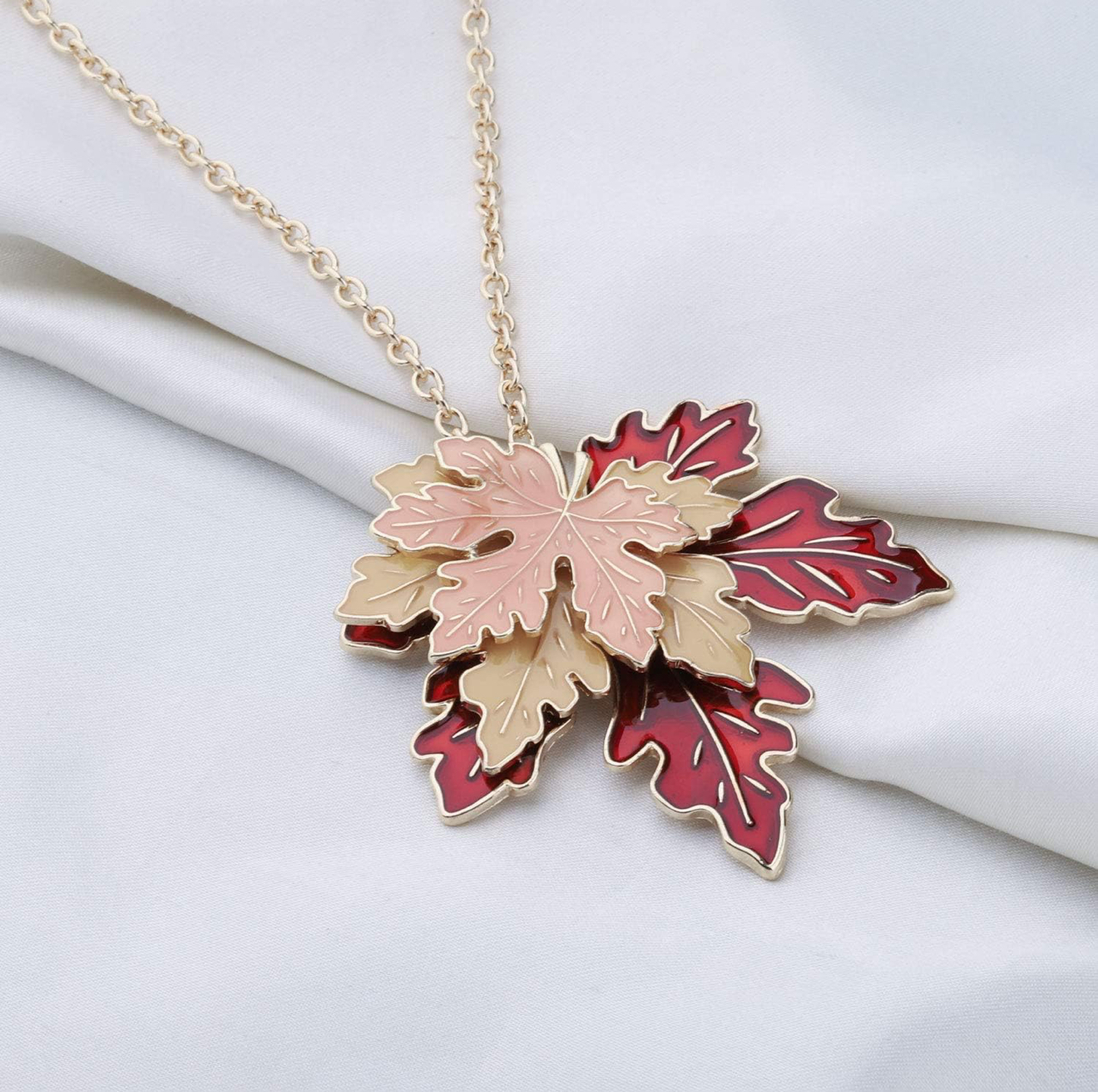 Women’s tricolor leaves necklace